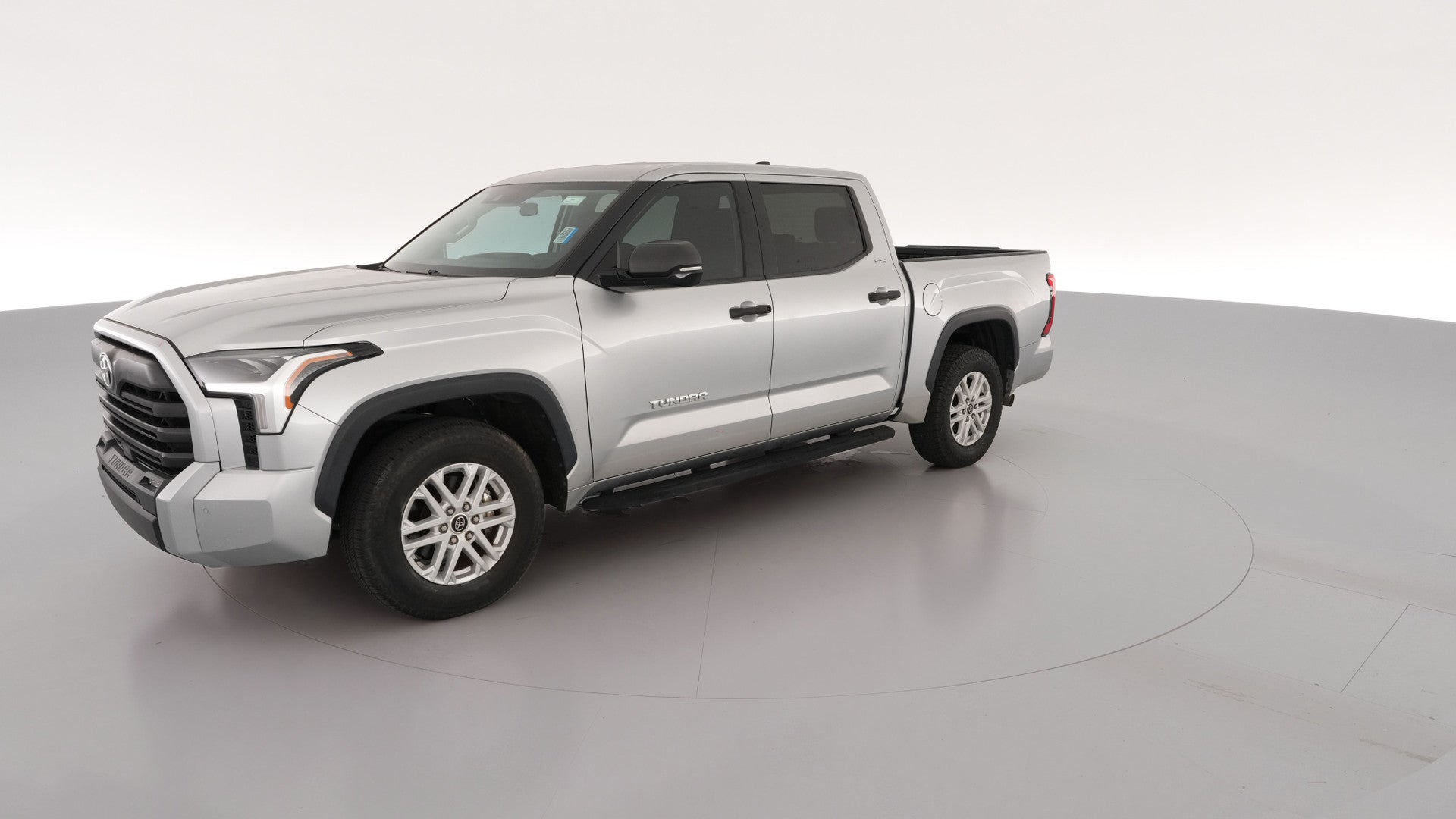 2022 Toyota Tundra CrewMax vehicle photo