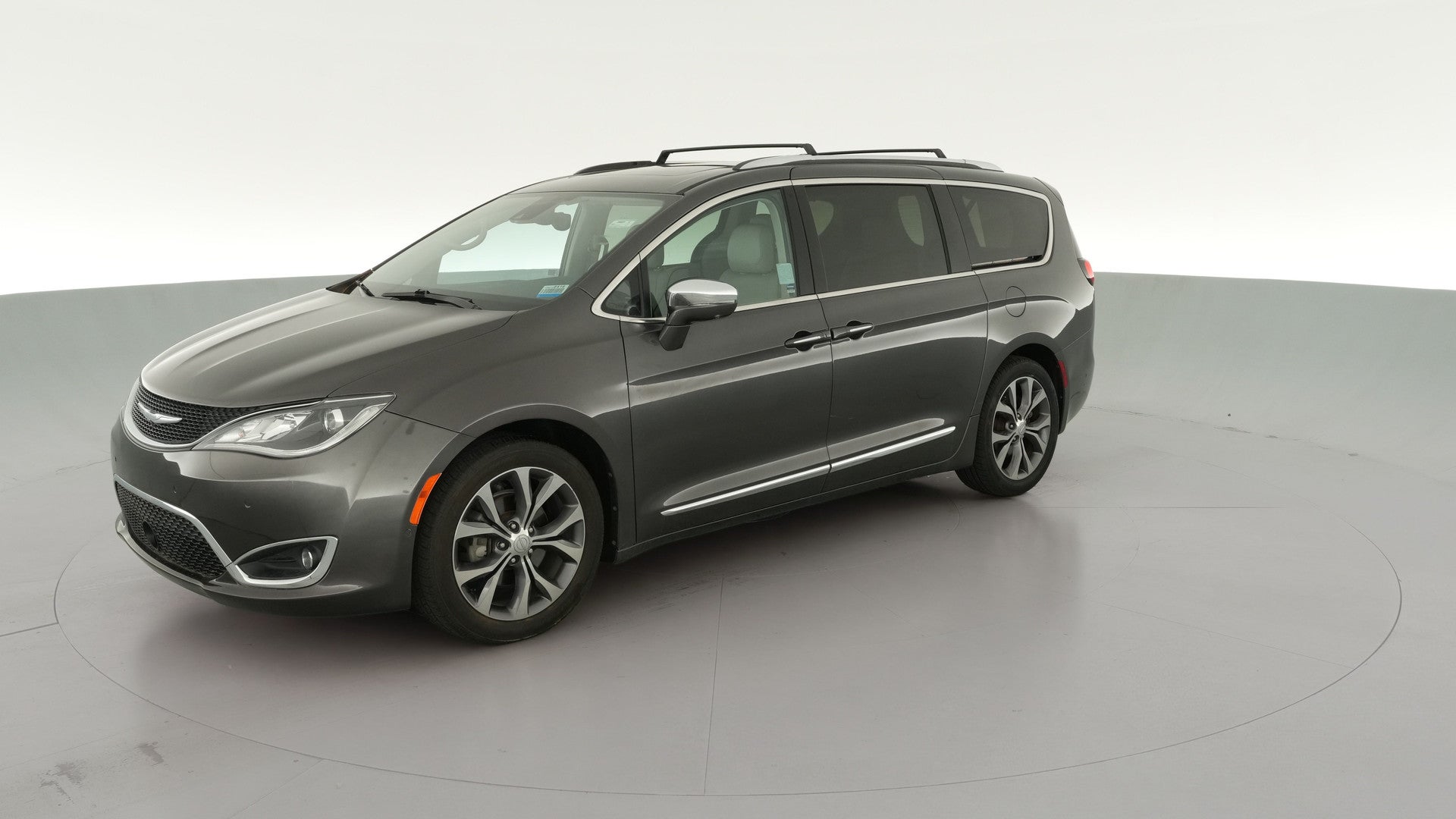 2017 Chrysler Pacifica vehicle photo