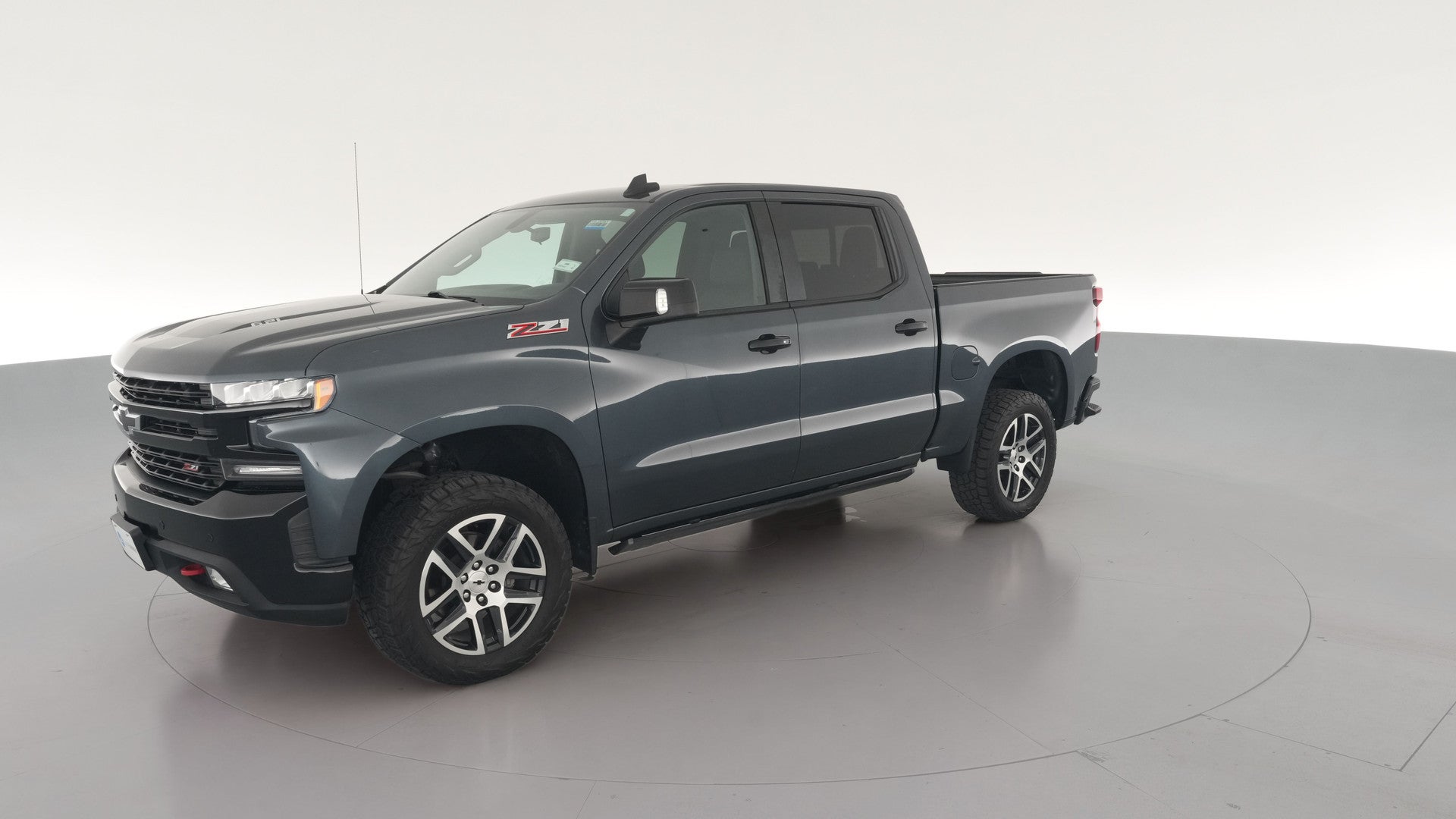 2020 Chevrolet Silverado 1500 Crew Cab vehicle photo