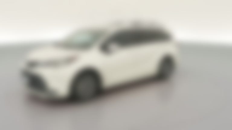 2021 Toyota Sienna vehicle photo