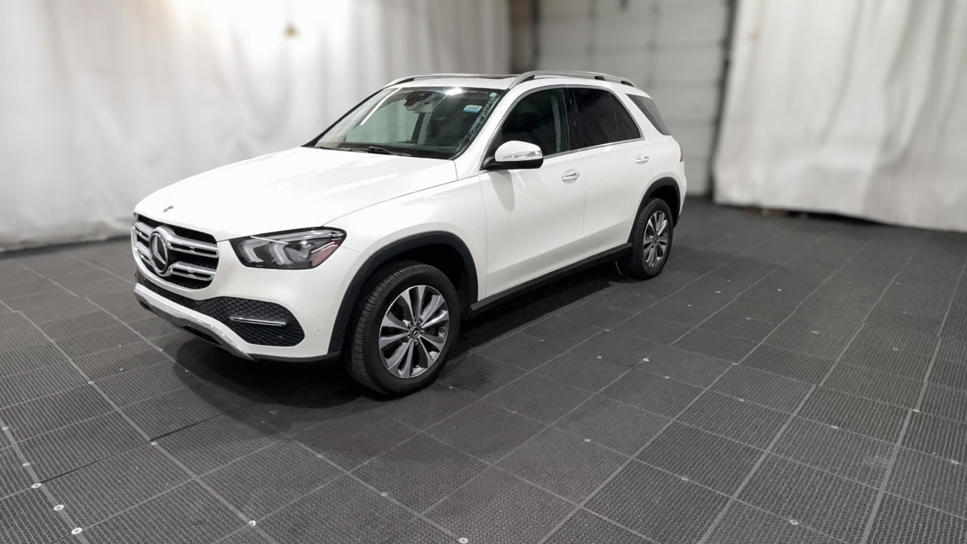 2020 Mercedes-Benz GLE vehicle photo