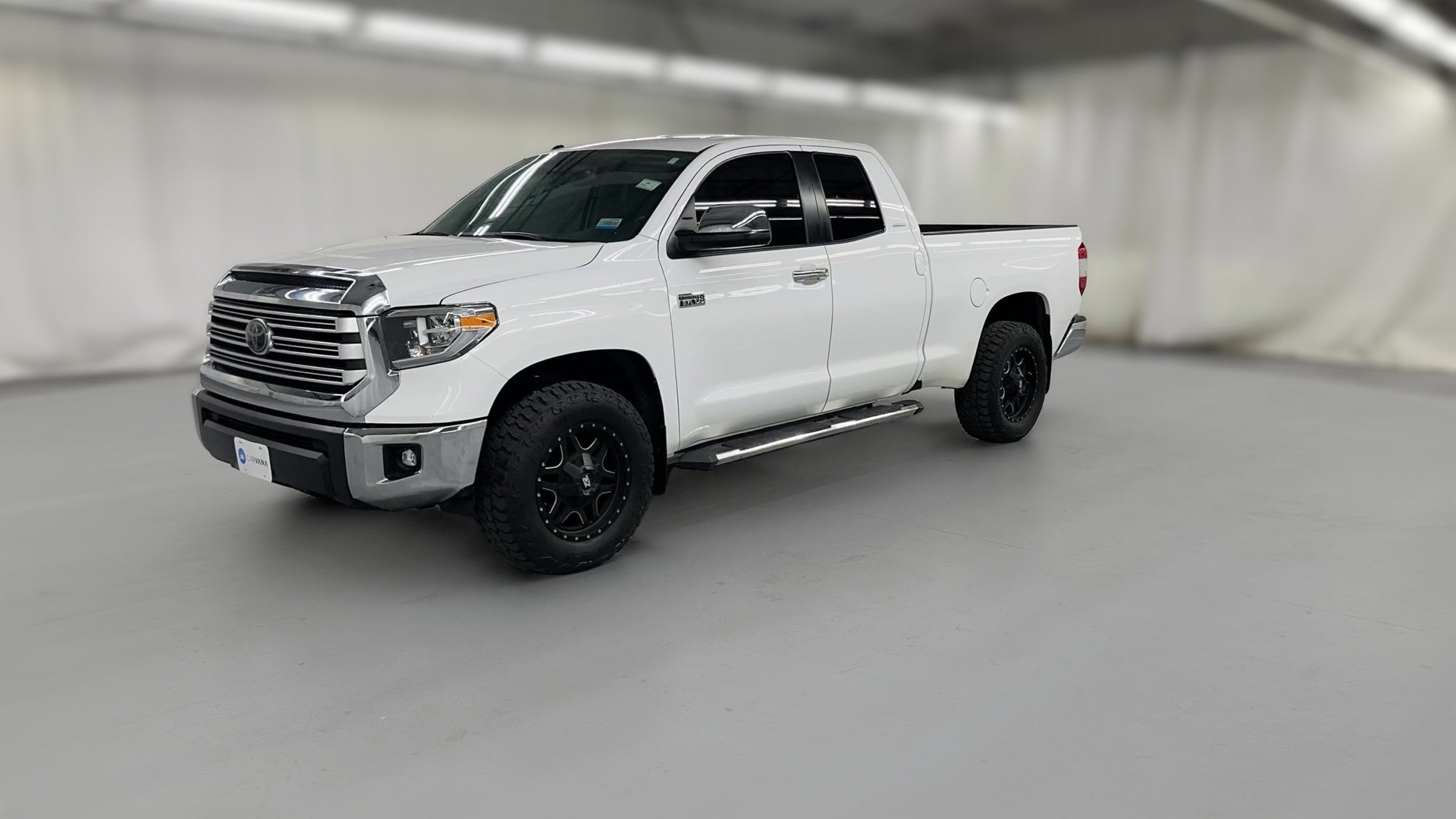 2019 Toyota Tundra Double Cab vehicle photo