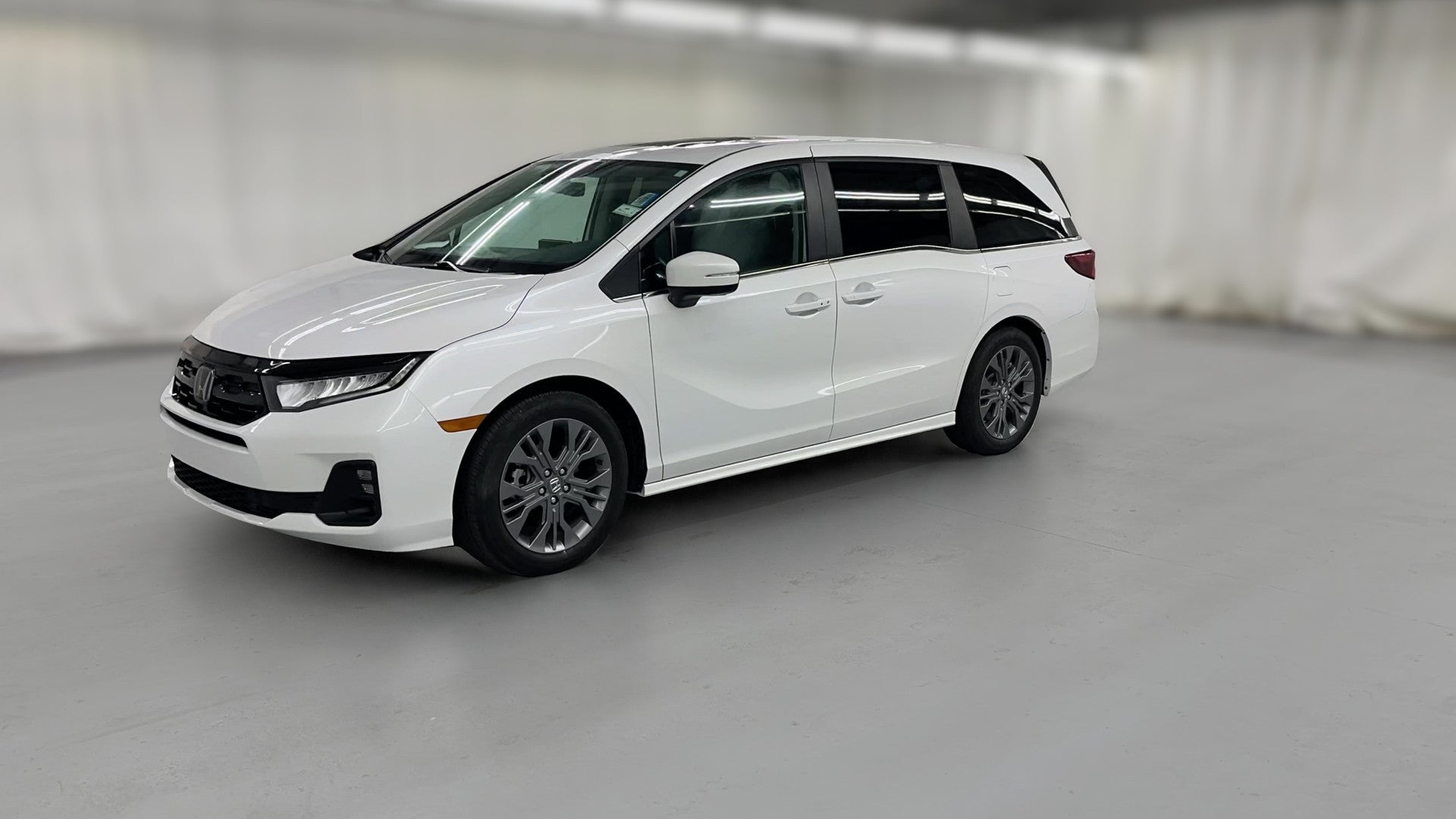 2025 Honda Odyssey vehicle photo