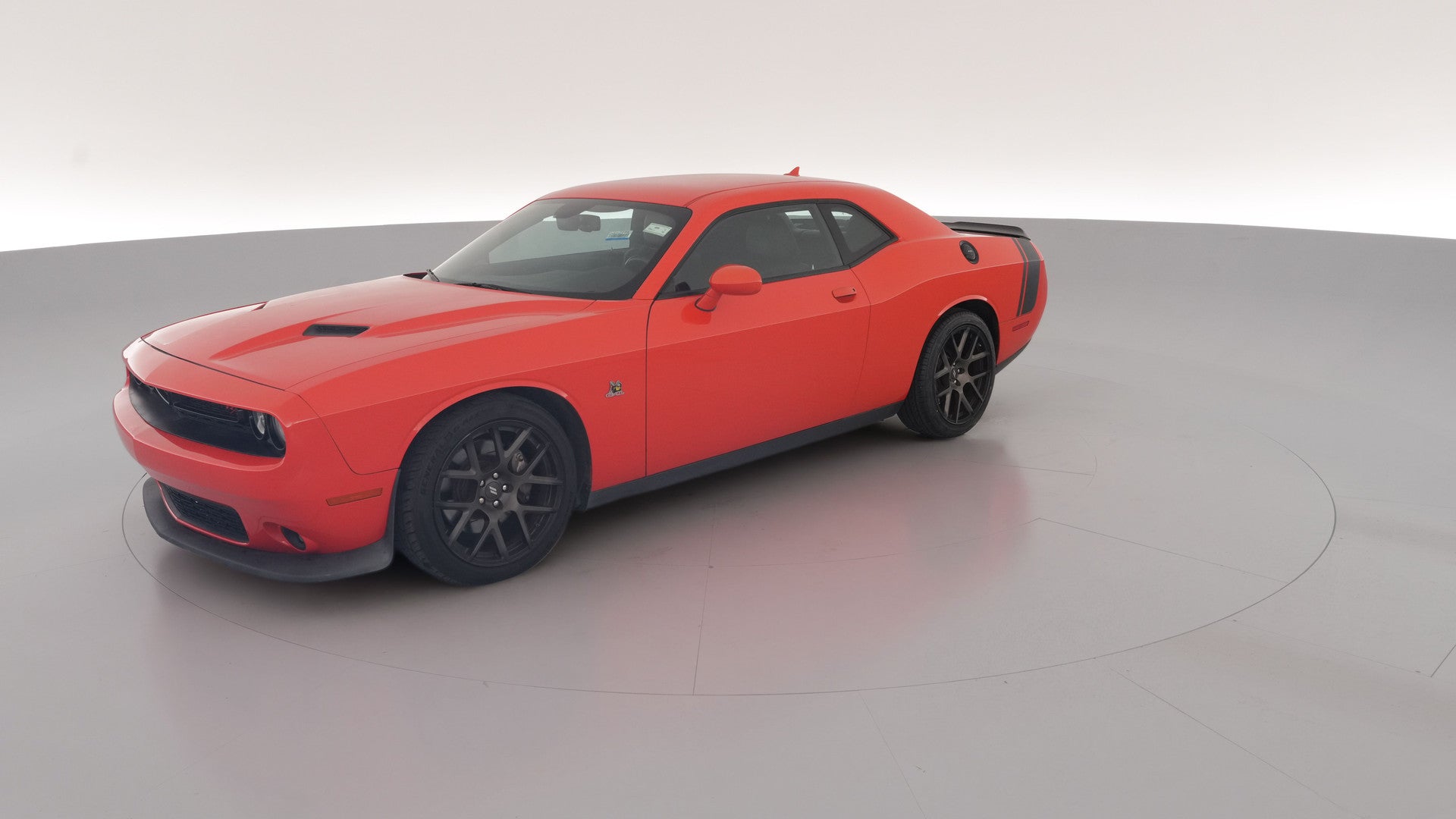2018 Dodge Challenger vehicle photo