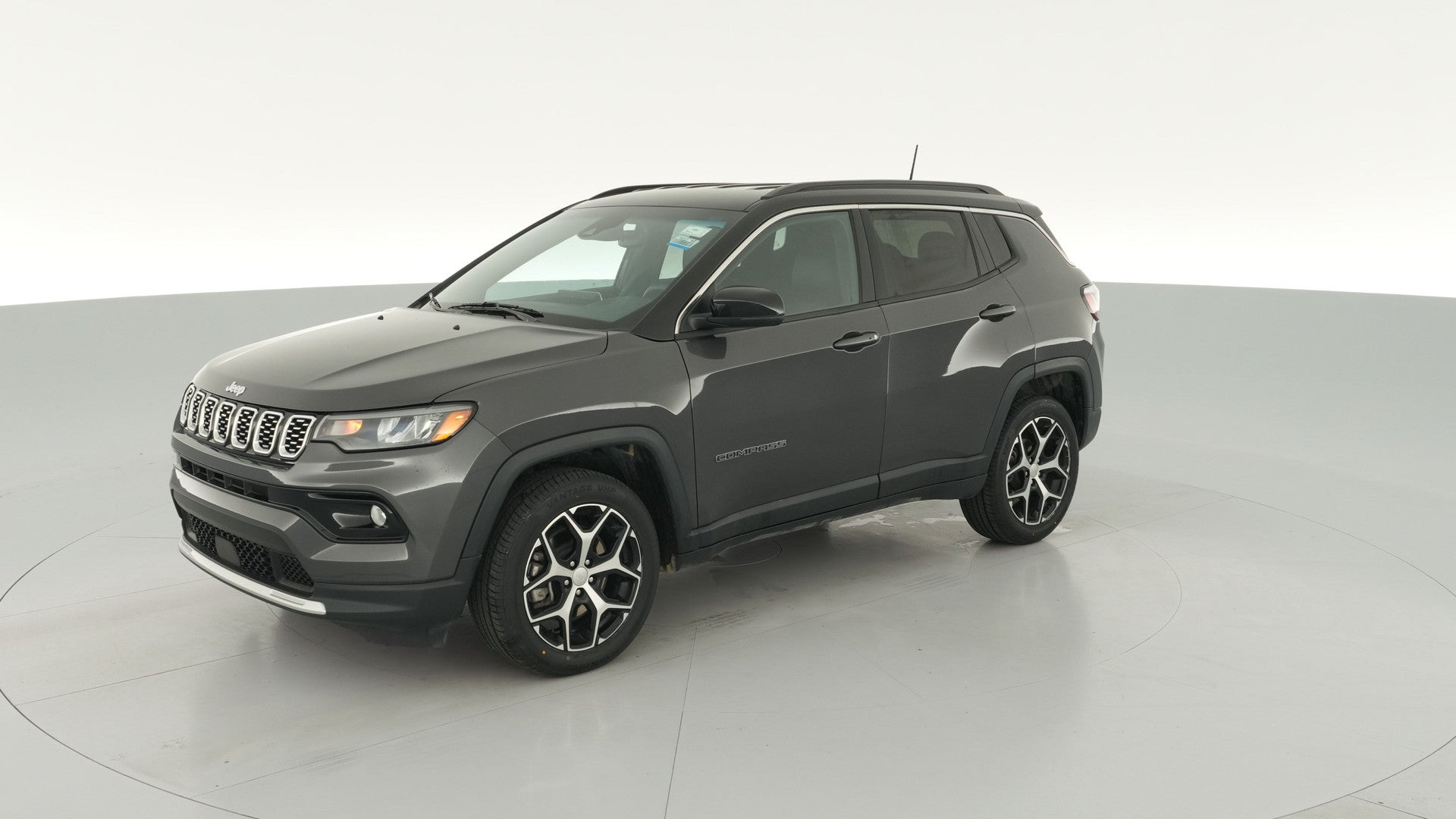 2024 Jeep Compass vehicle photo
