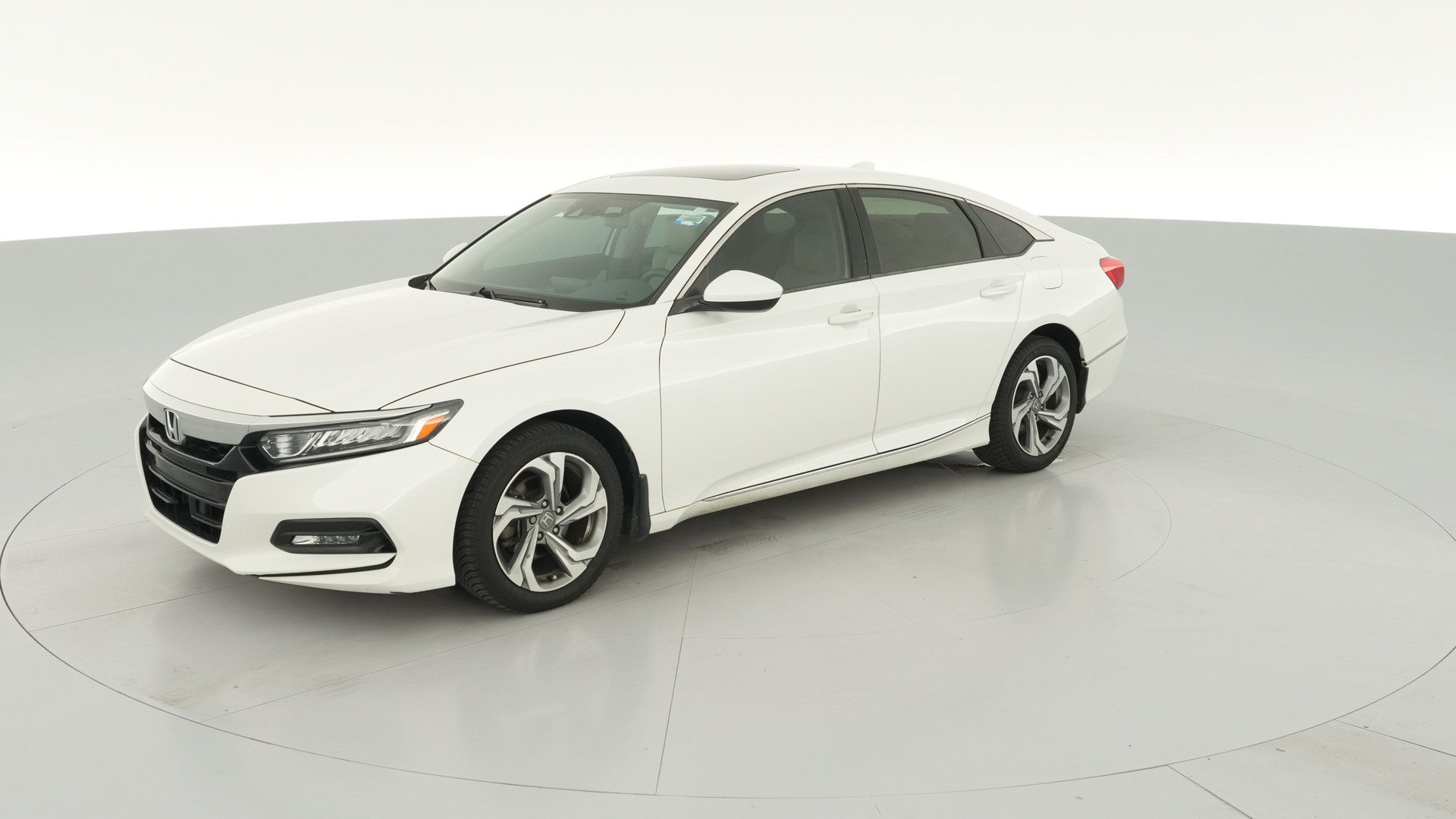 2019 Honda Accord vehicle photo