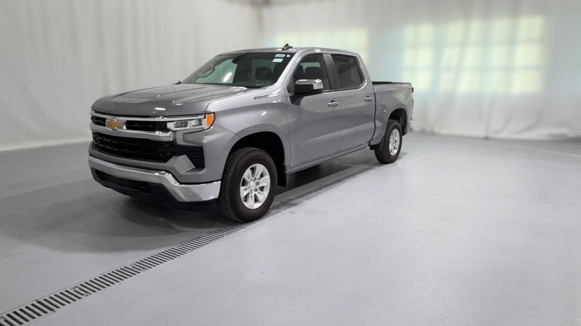 2026 Chevrolet Silverado 1500 Crew Cab vehicle photo