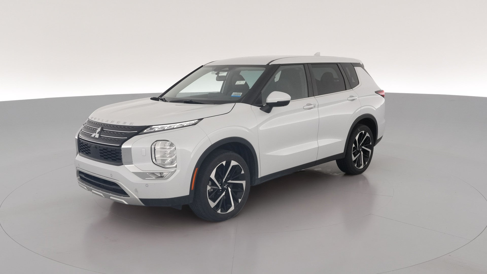 2023 Mitsubishi Outlander vehicle photo
