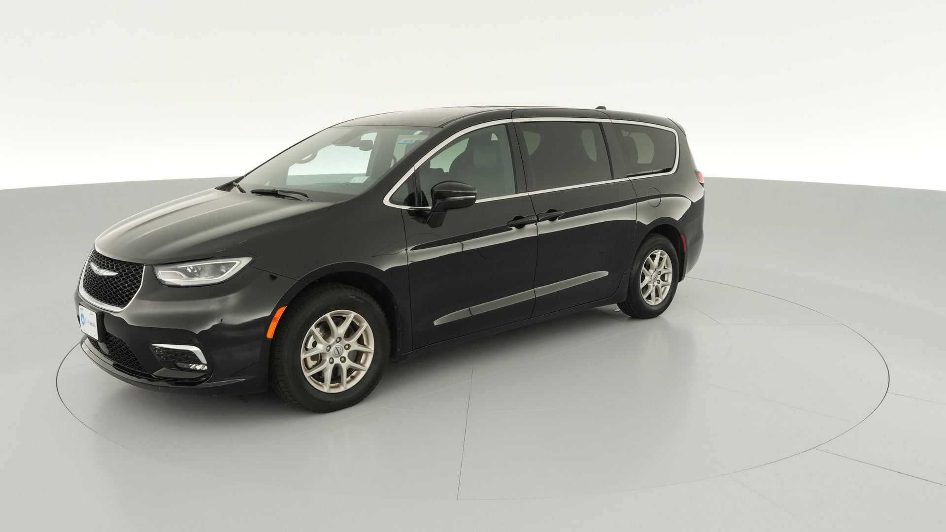 2025 Chrysler Pacifica vehicle photo