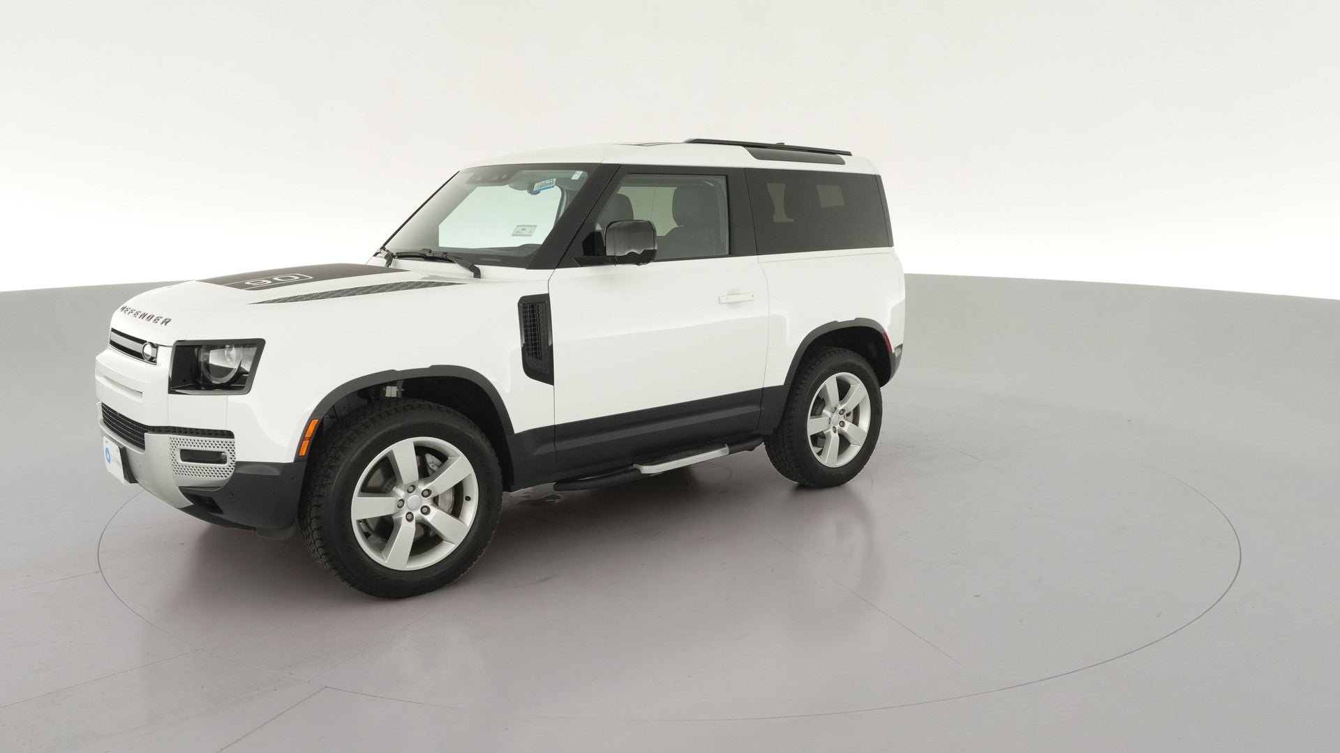 2025 Land Rover Defender 90 vehicle photo