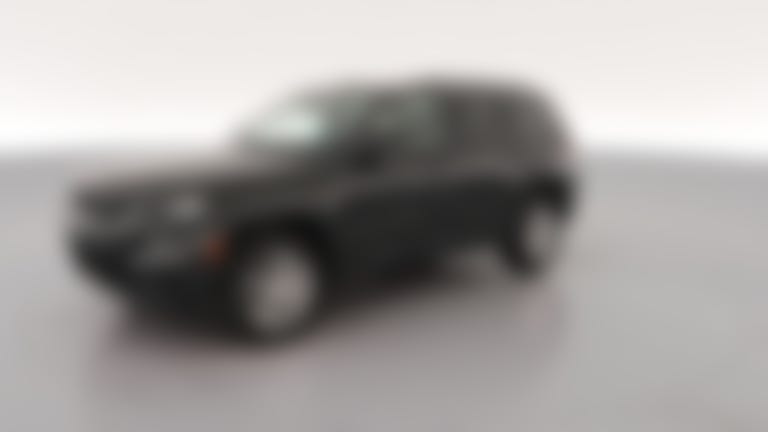 2023 Jeep Grand Cherokee vehicle photo
