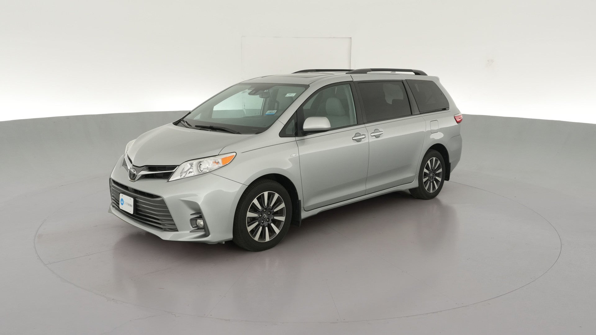 2020 Toyota Sienna vehicle photo