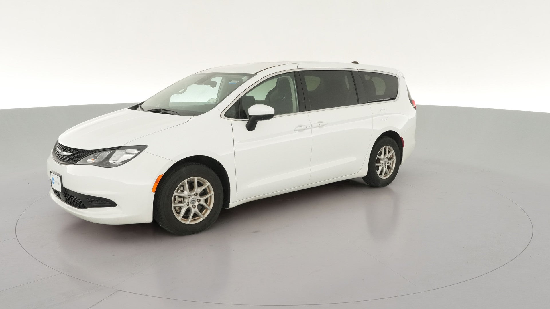 2023 Chrysler Voyager vehicle photo