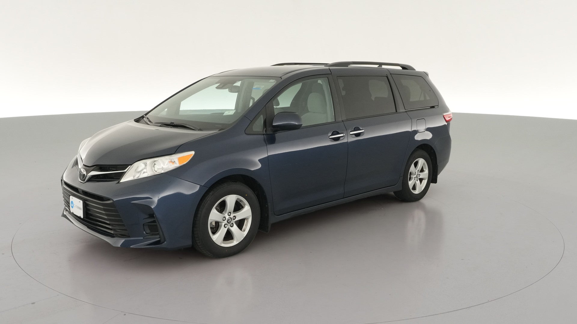 2019 Toyota Sienna vehicle photo