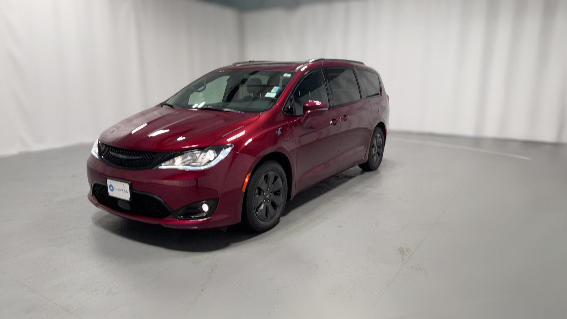 2020 Chrysler Pacifica Hybrid vehicle photo