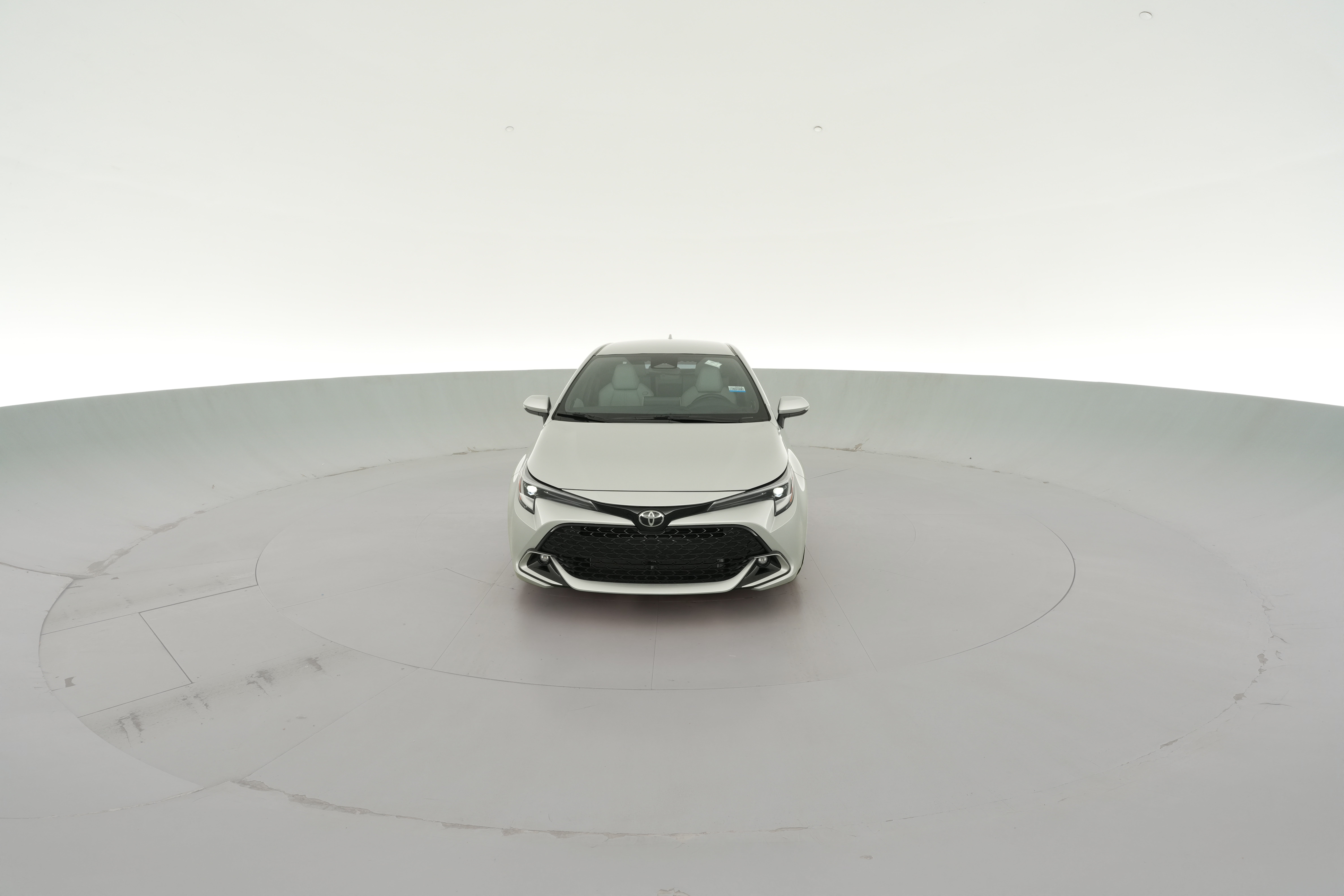 2023 Toyota Corolla Hatchback XSE - Photo 24