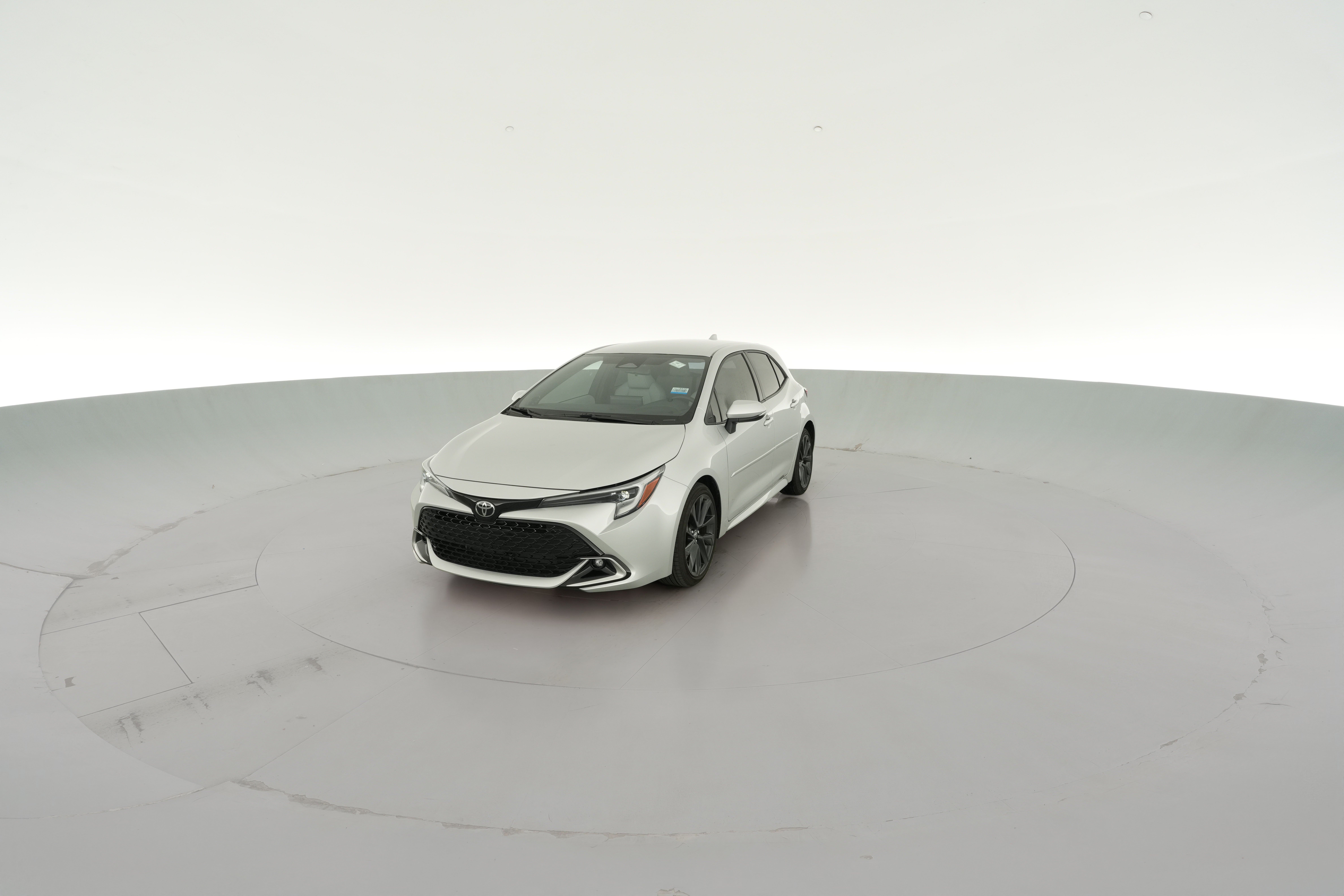 2023 Toyota Corolla Hatchback XSE - Photo 25
