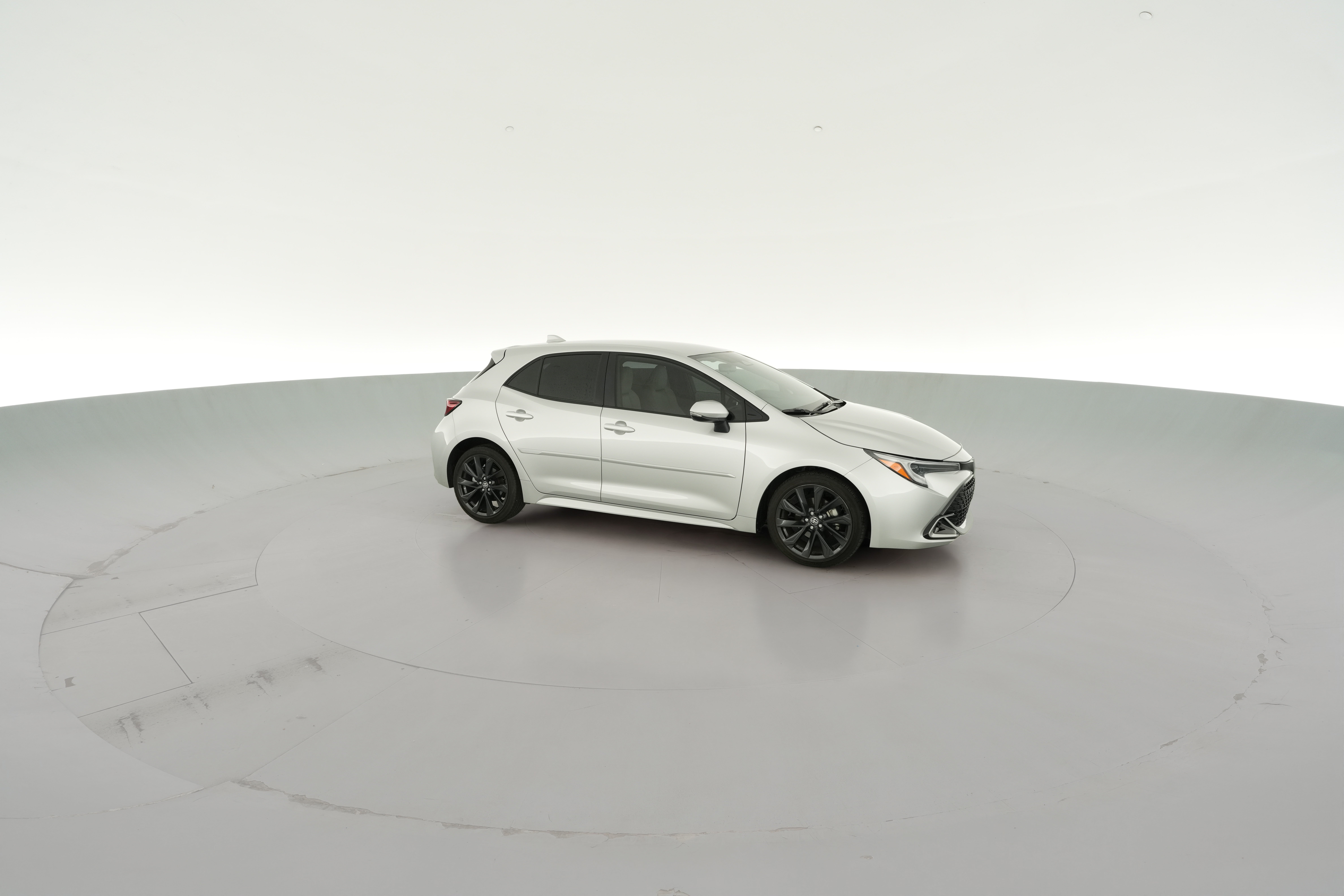 2023 Toyota Corolla Hatchback XSE - Photo 37