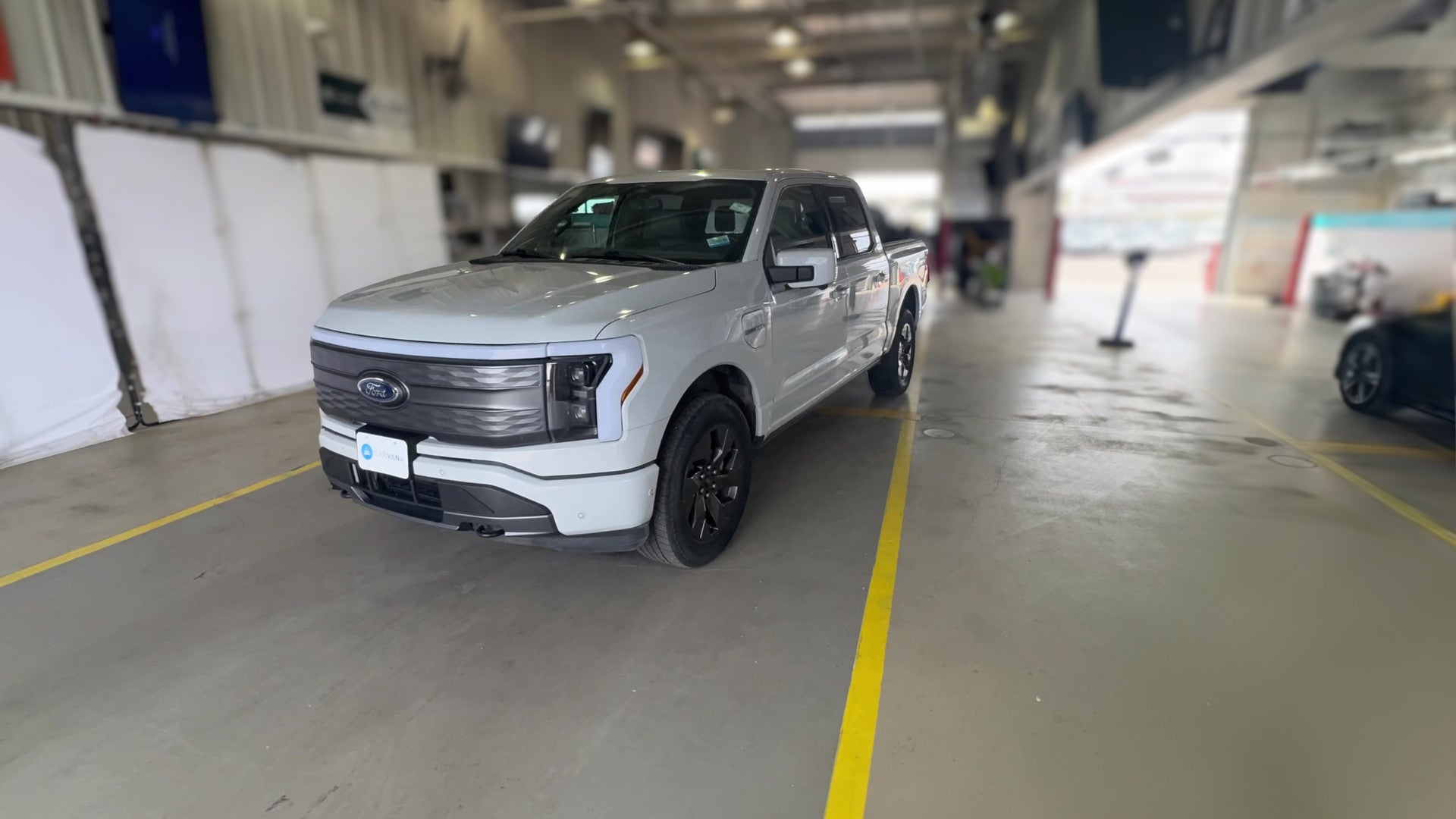 2023 Ford F150 Lightning vehicle photo