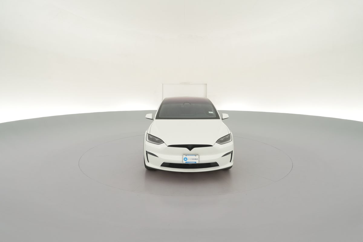 2026 Tesla Model X Long Range in Pearl White Multi-coat — 360° view 1