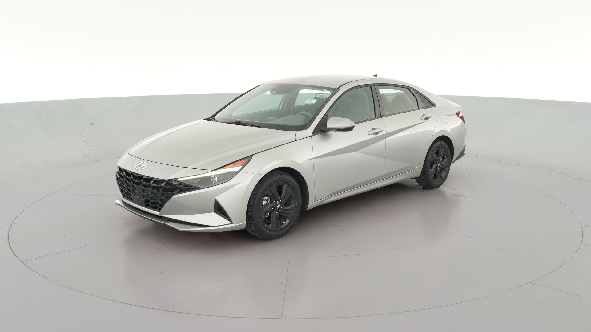 2021 Hyundai Elantra vehicle photo