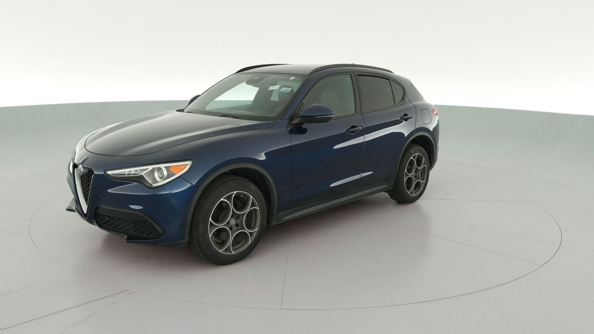 2018 Alfa Romeo Stelvio vehicle photo