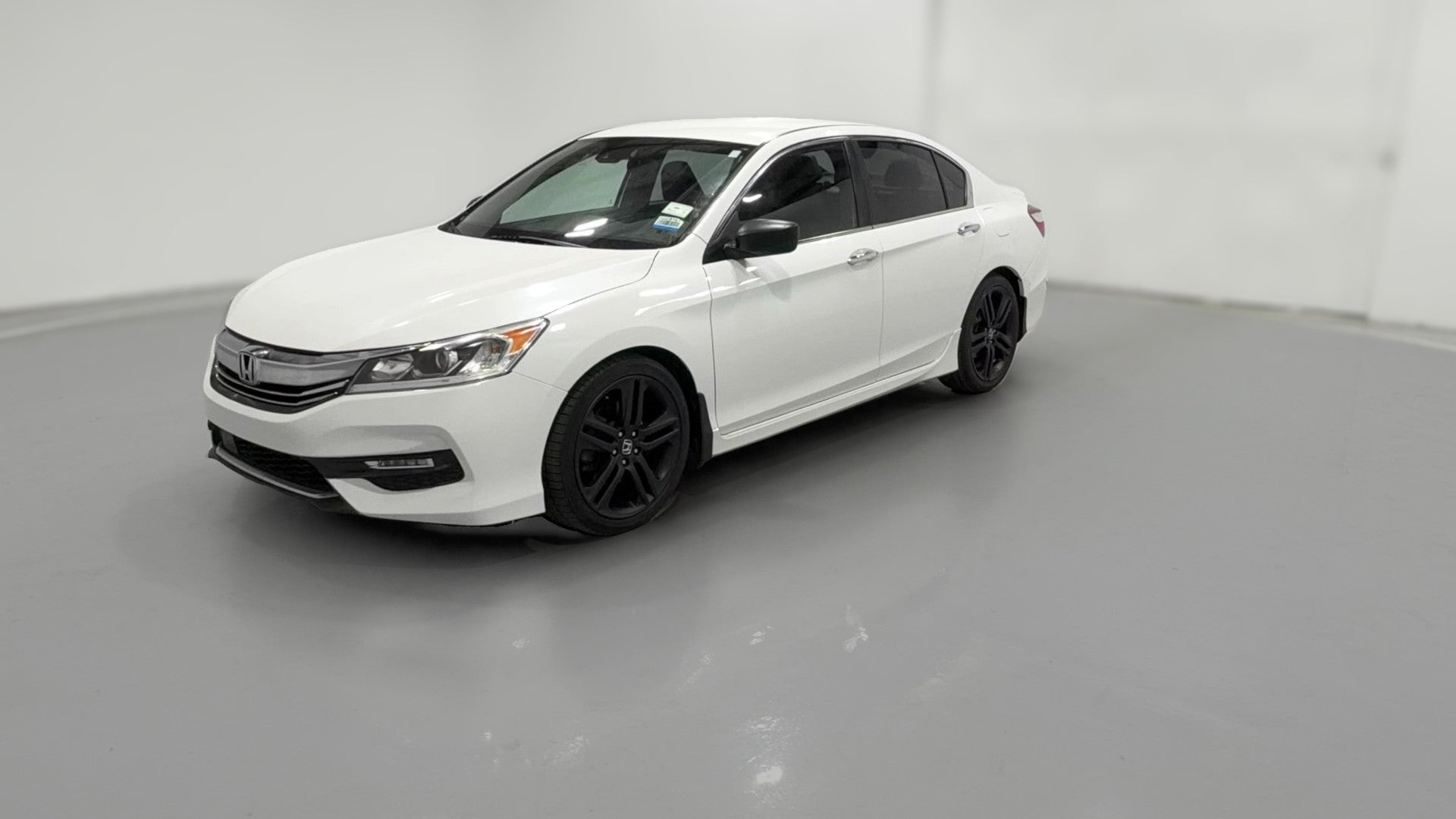 2016 Honda Accord vehicle photo