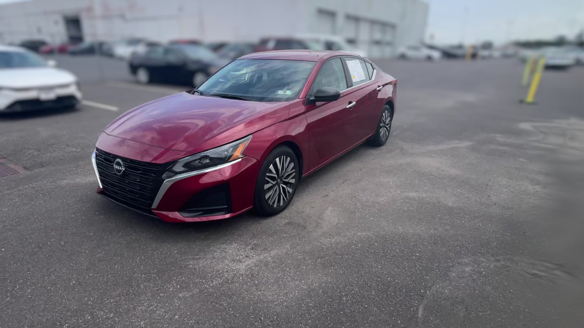 2025 Nissan Altima vehicle photo