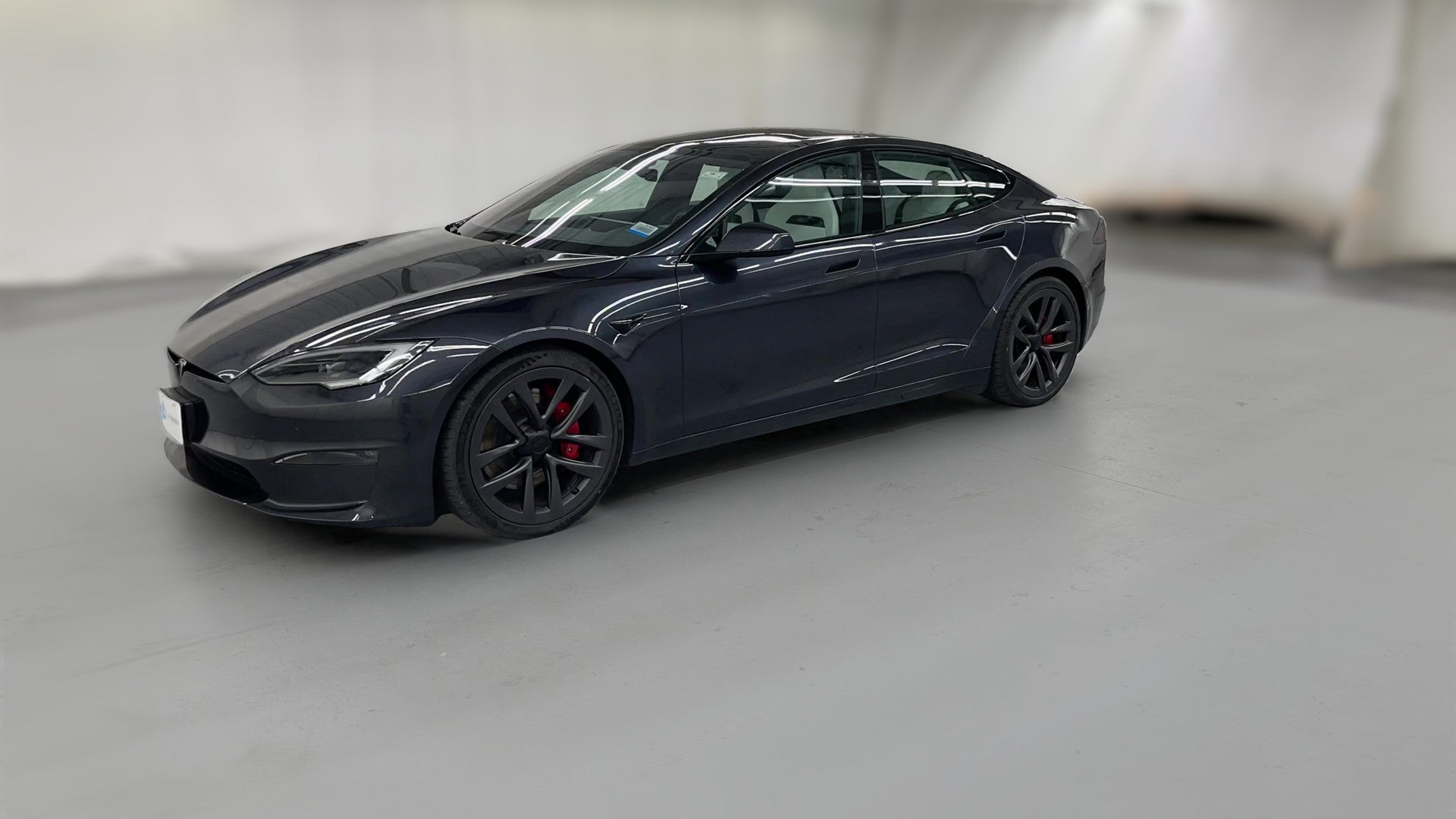 2024 Tesla Model S vehicle photo