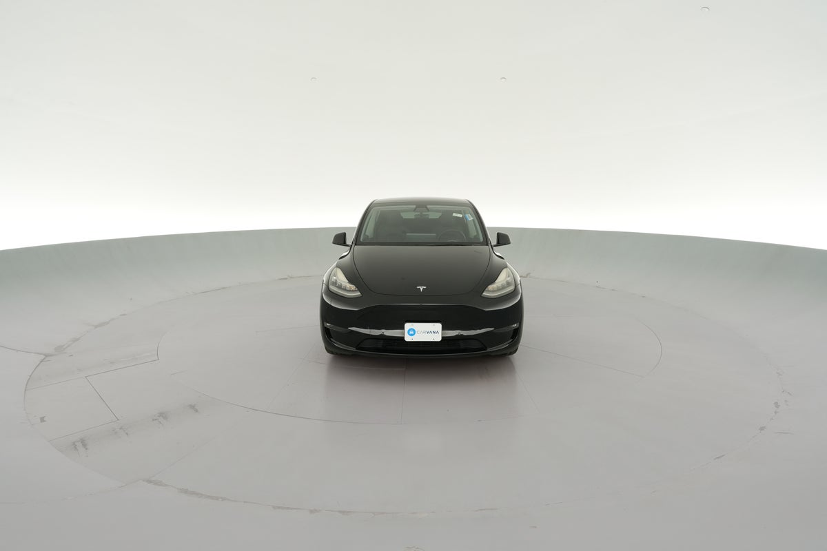 2021 Tesla Model Y Long Range All-Wheel Drive in Ebony Twilight Metallic — 360° view 1