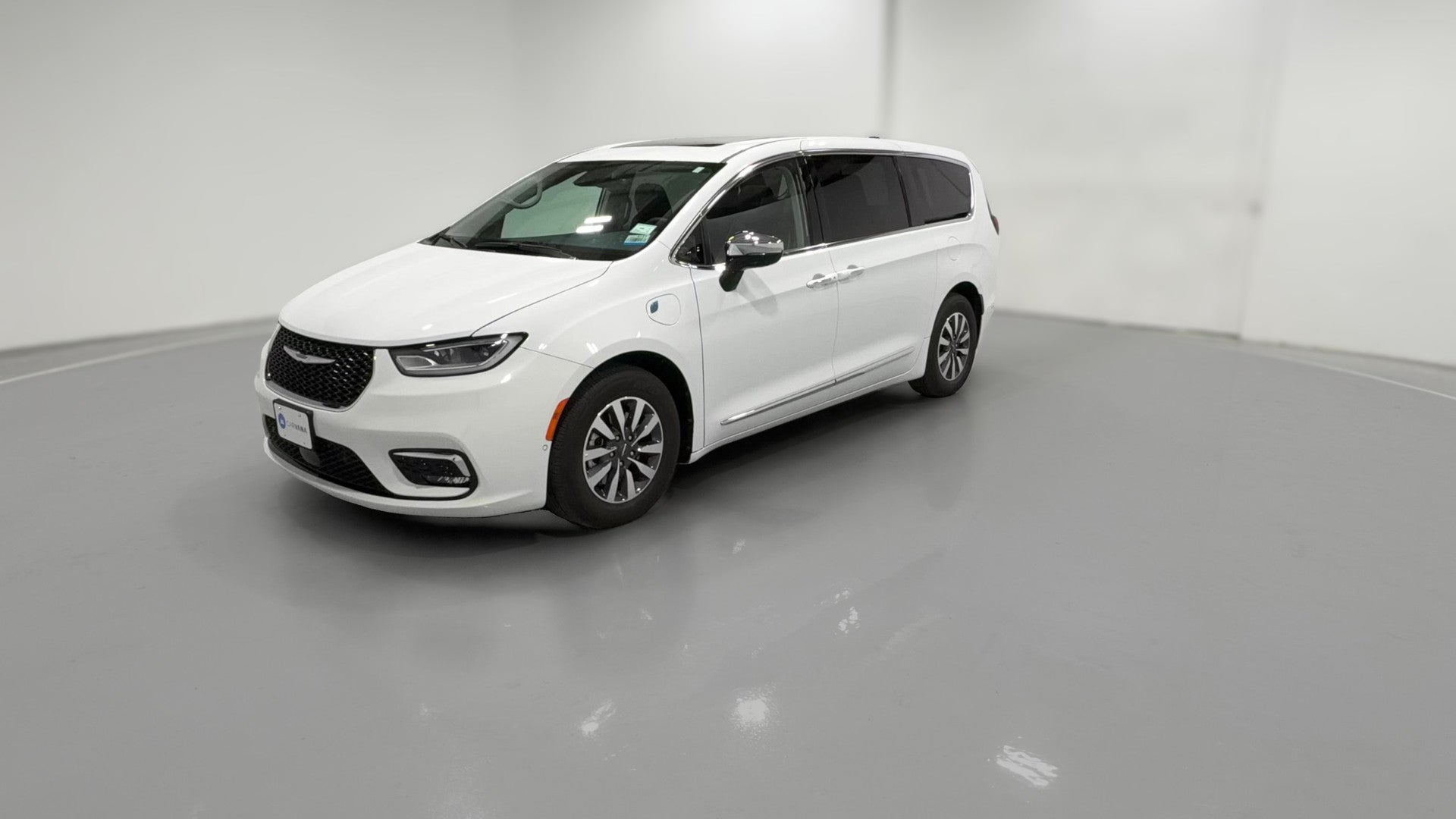 2023 Chrysler Pacifica Hybrid vehicle photo