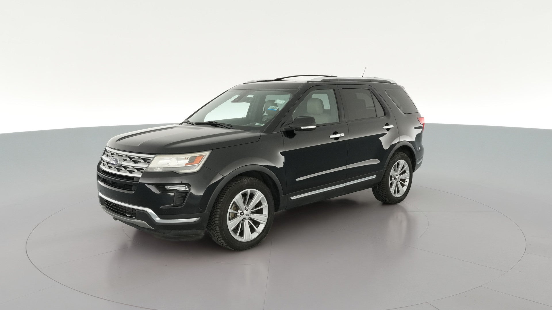 2018 Ford Explorer vehicle photo