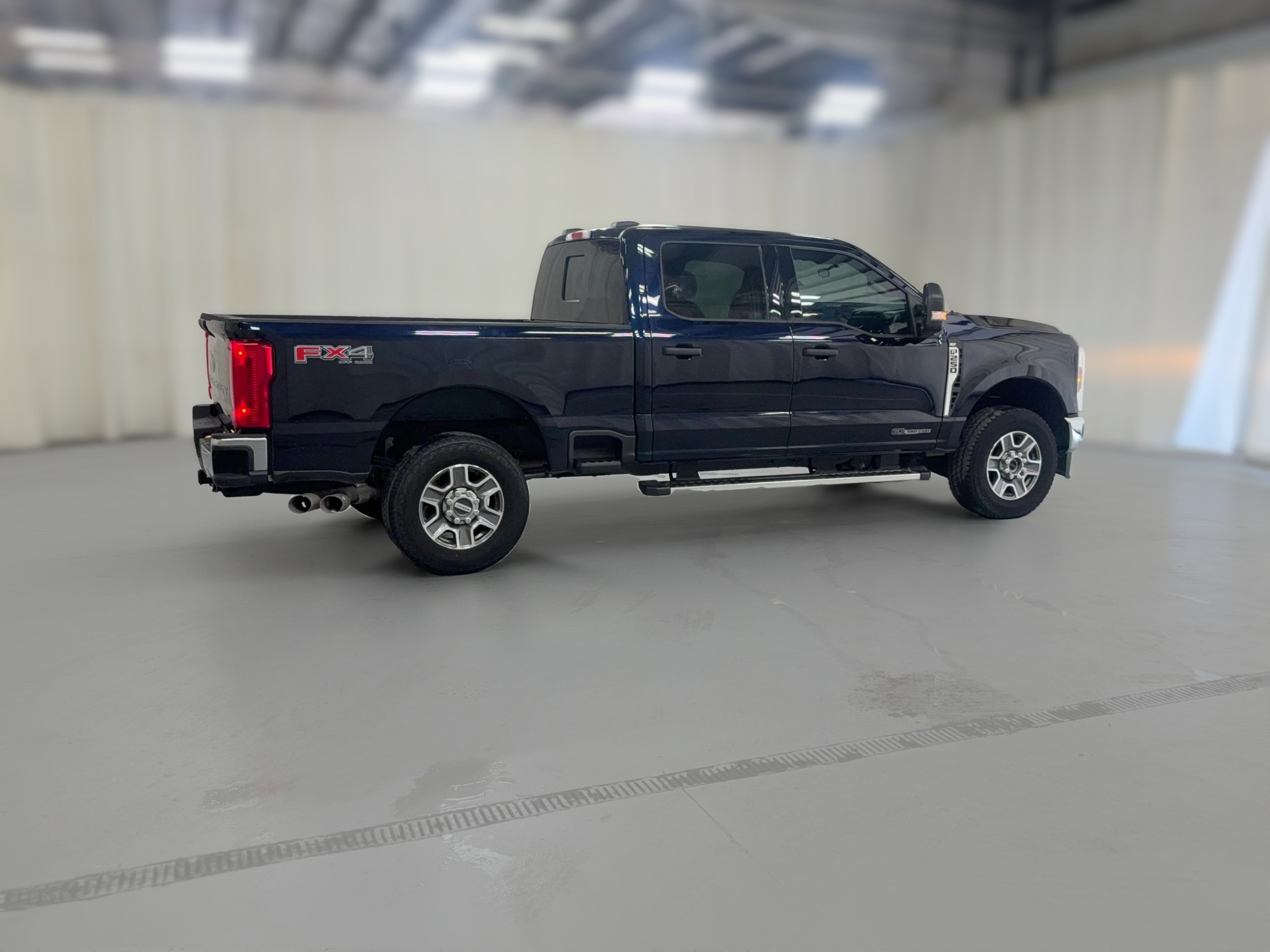 2025 Ford F-250 Super Duty XLT - Photo 30