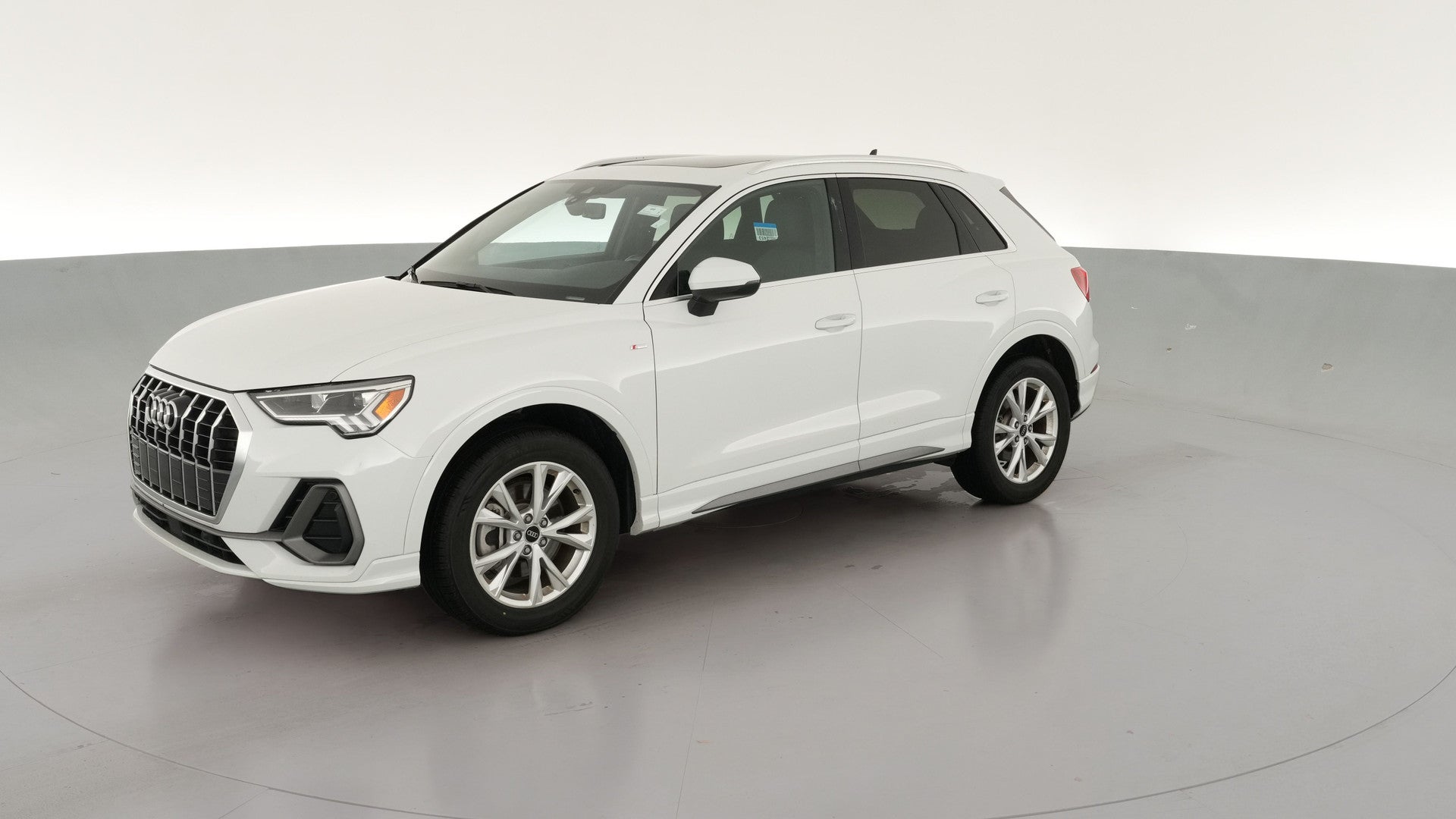 2024 Audi Q3 vehicle photo