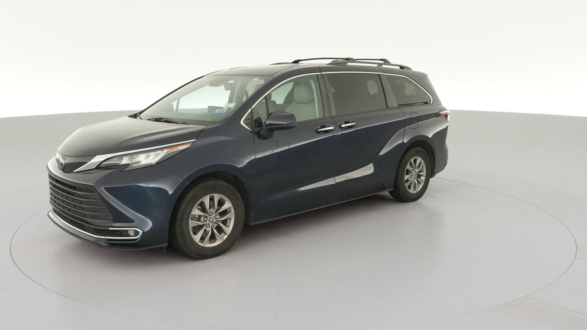 2022 Toyota Sienna vehicle photo