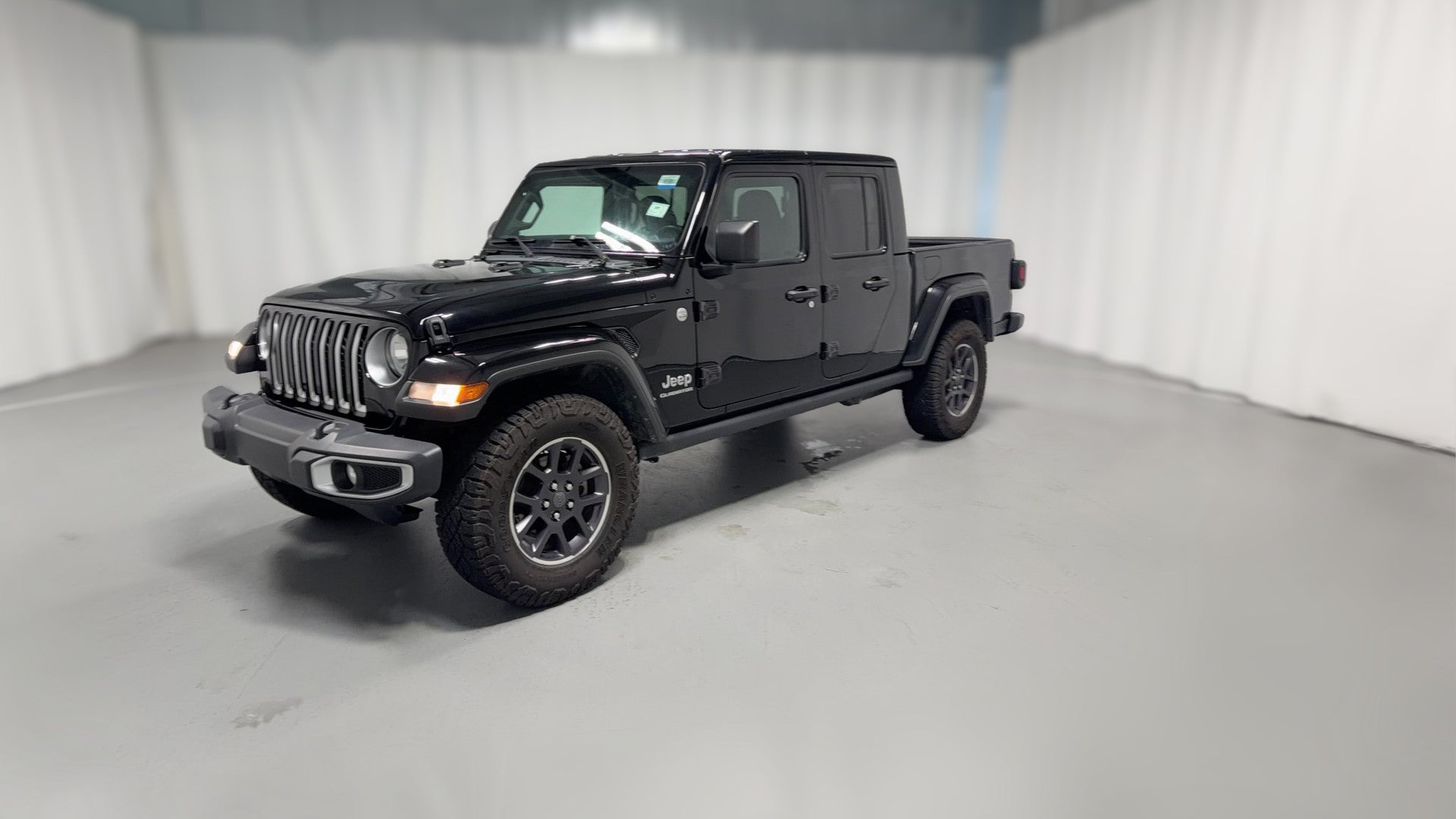 2022 Jeep Gladiator vehicle photo