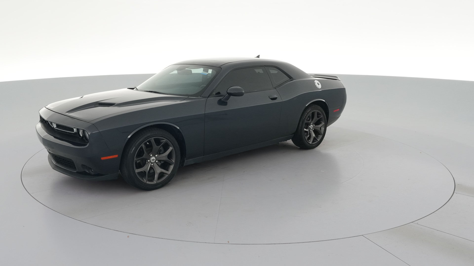 2018 Dodge Challenger vehicle photo