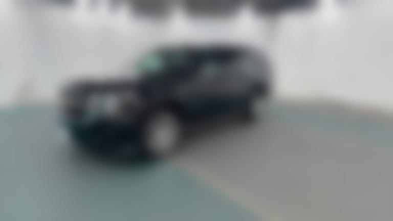 2019 Chevrolet Suburban vehicle photo