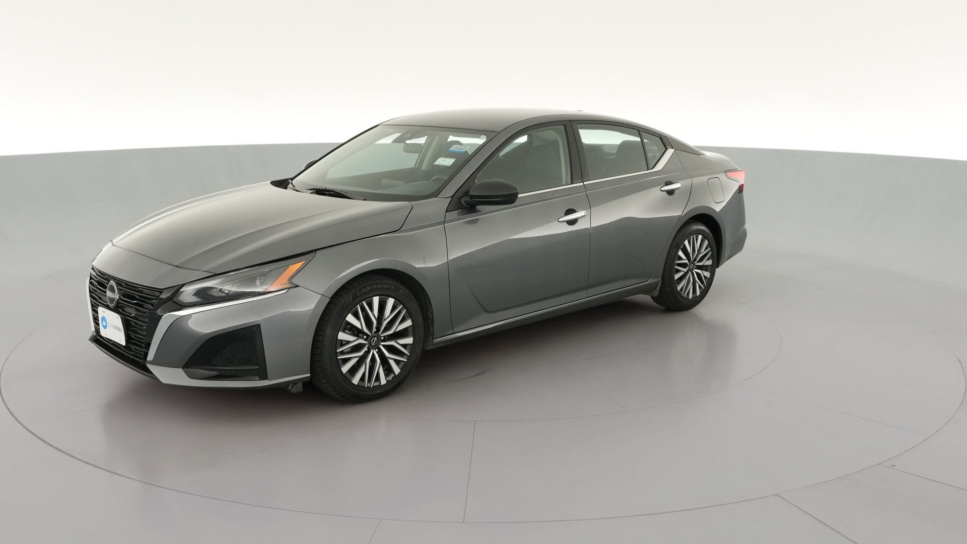 2024 Nissan Altima vehicle photo