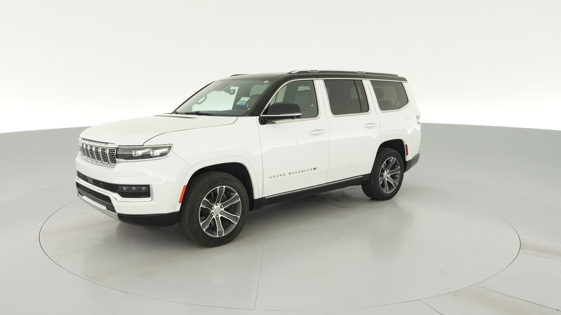 2023 Jeep Grand Wagoneer vehicle photo