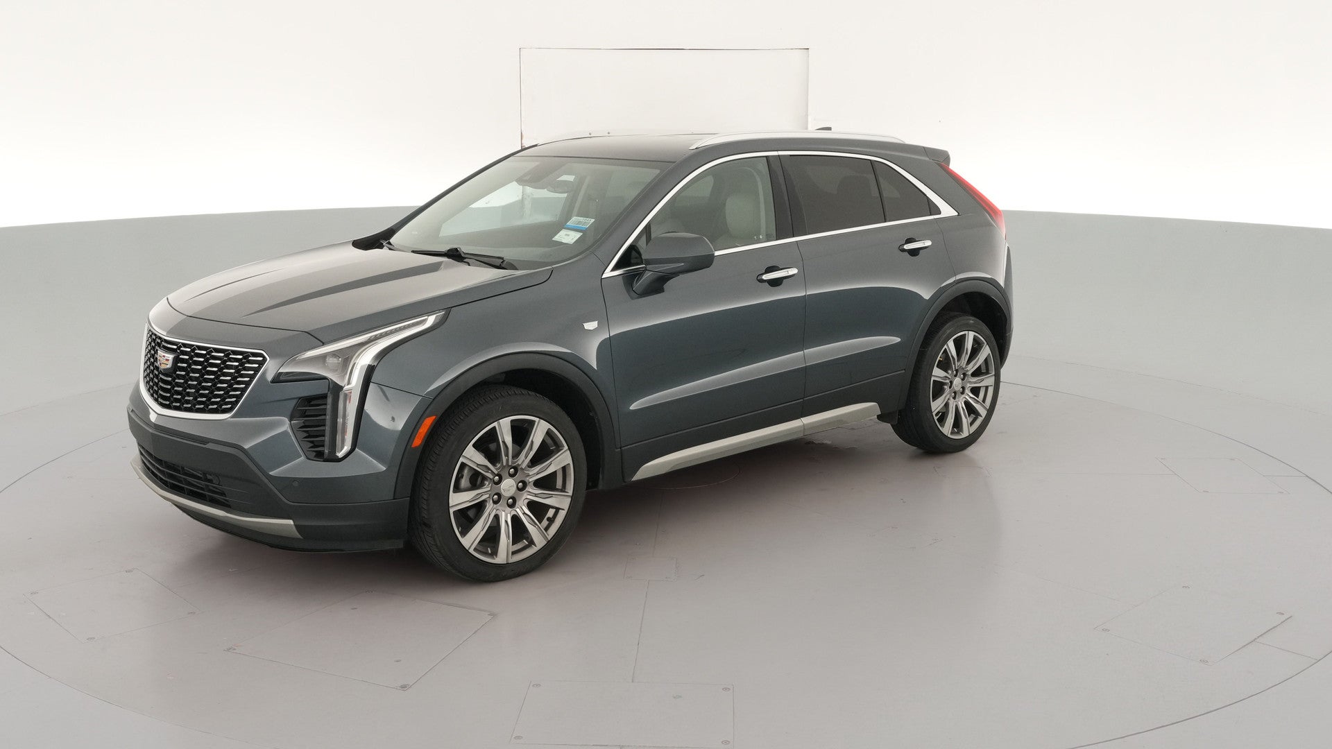 2019 Cadillac XT4 vehicle photo