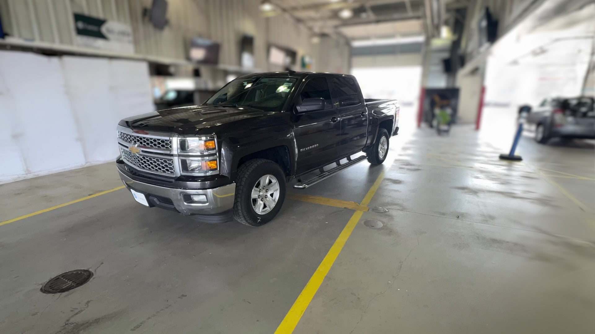 2015 Chevrolet Silverado 1500 Crew Cab vehicle photo