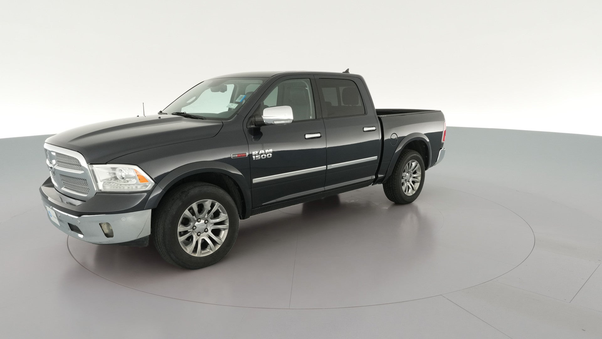 2015 Ram 1500 Crew Cab vehicle photo