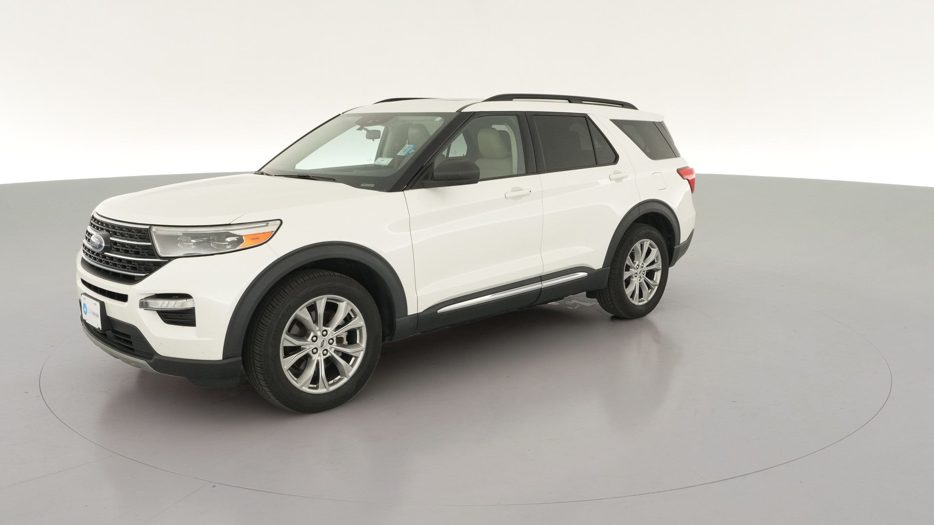 2020 Ford Explorer vehicle photo