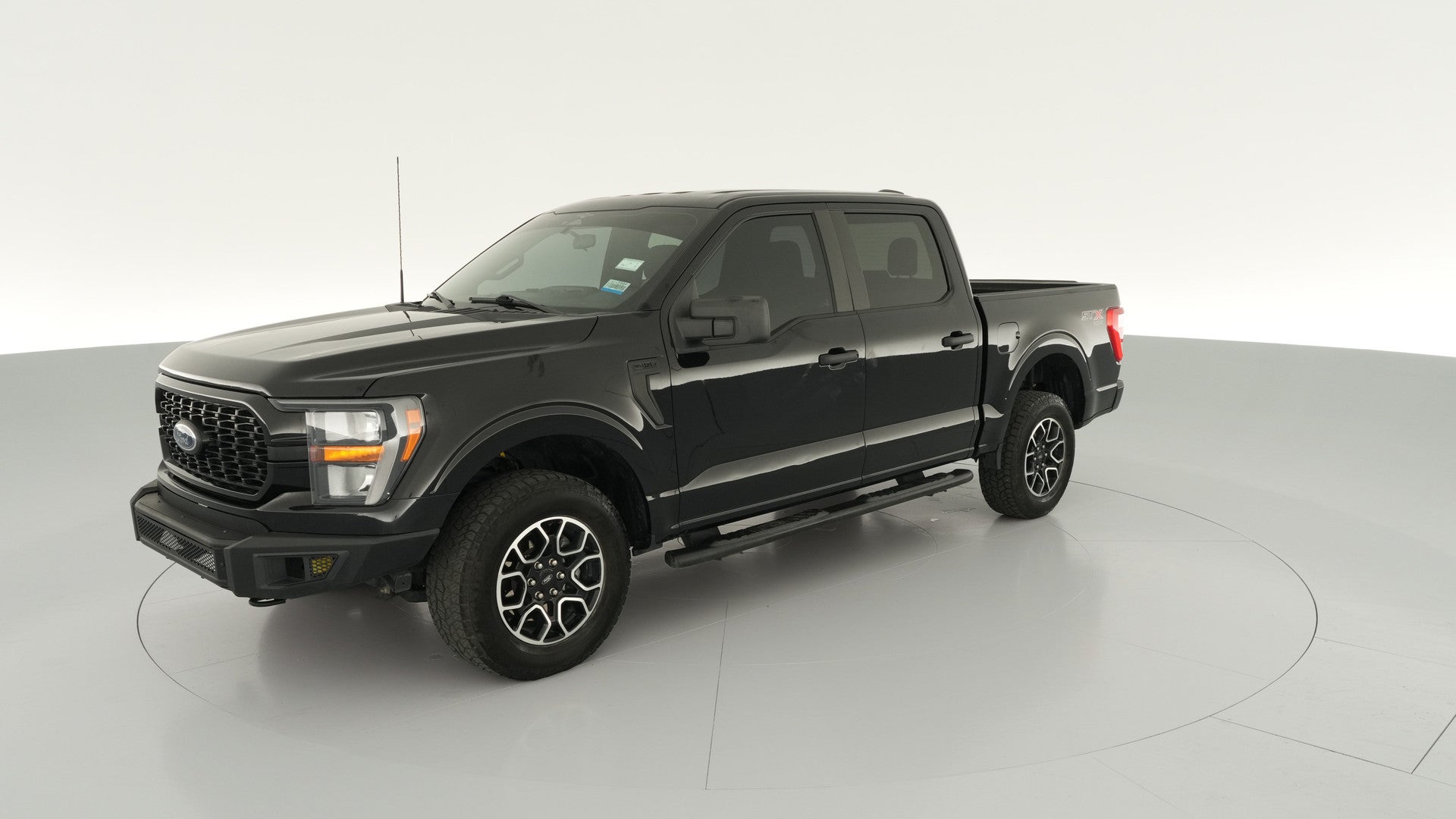 2023 Ford F150 SuperCrew Cab vehicle photo