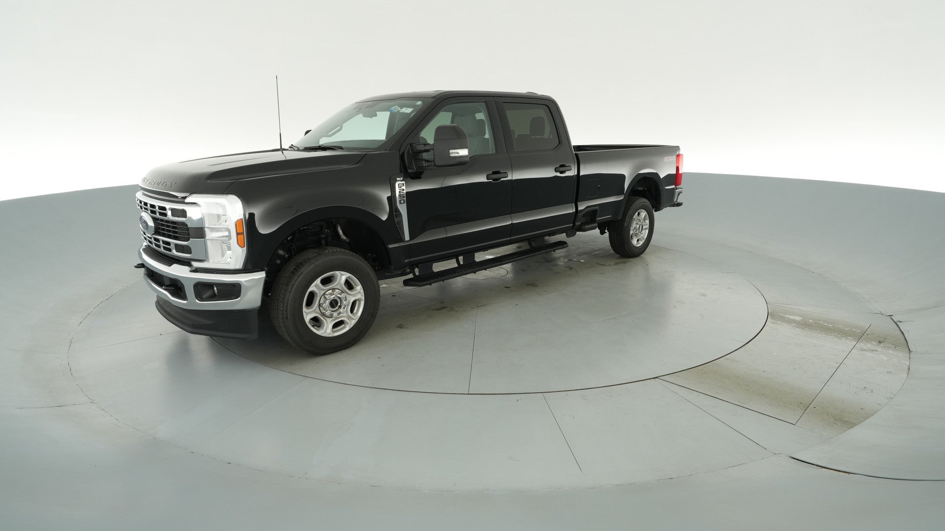 2026 Ford F250 Super Duty Crew Cab vehicle photo