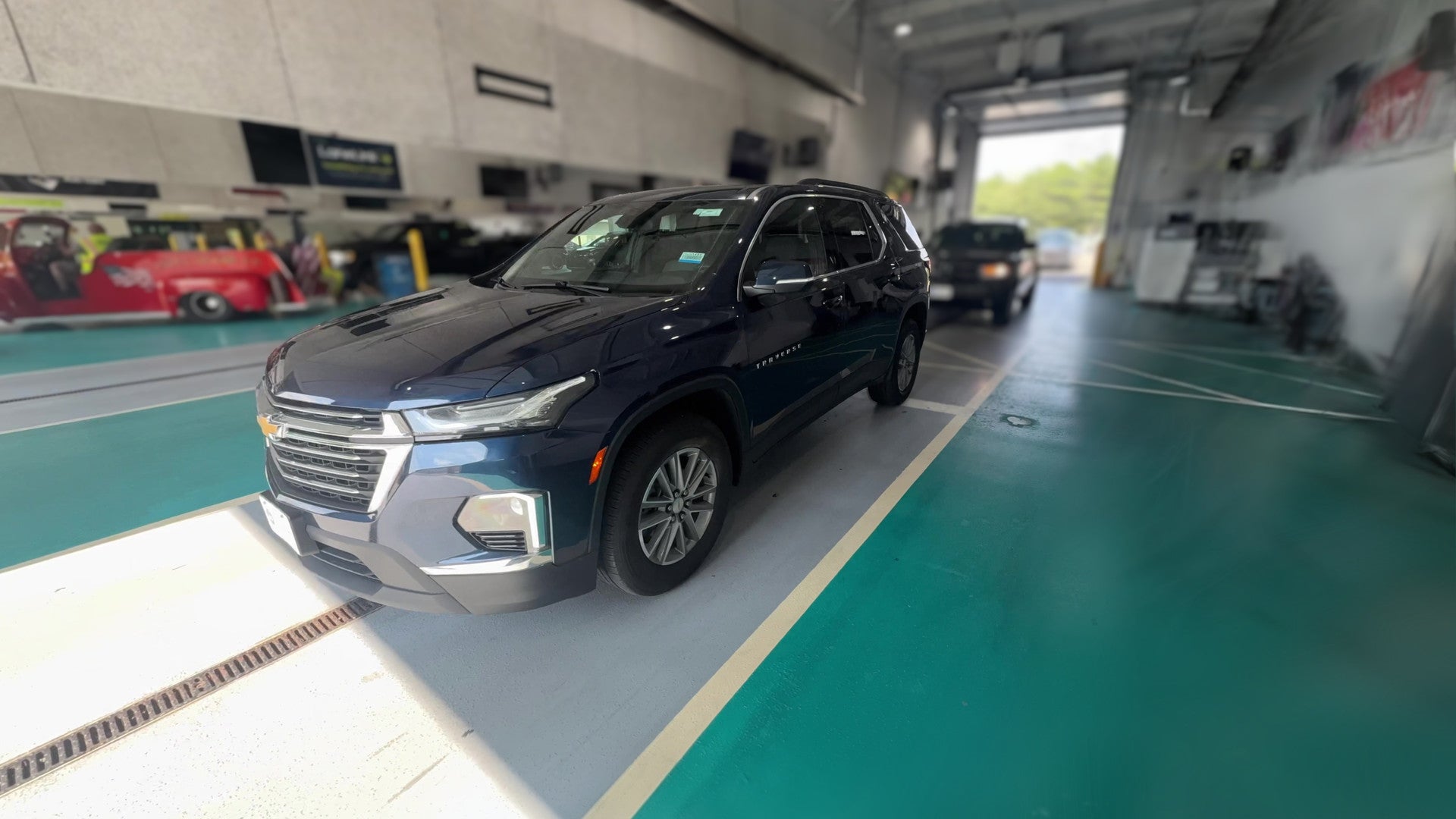 2022 Chevrolet Traverse vehicle photo