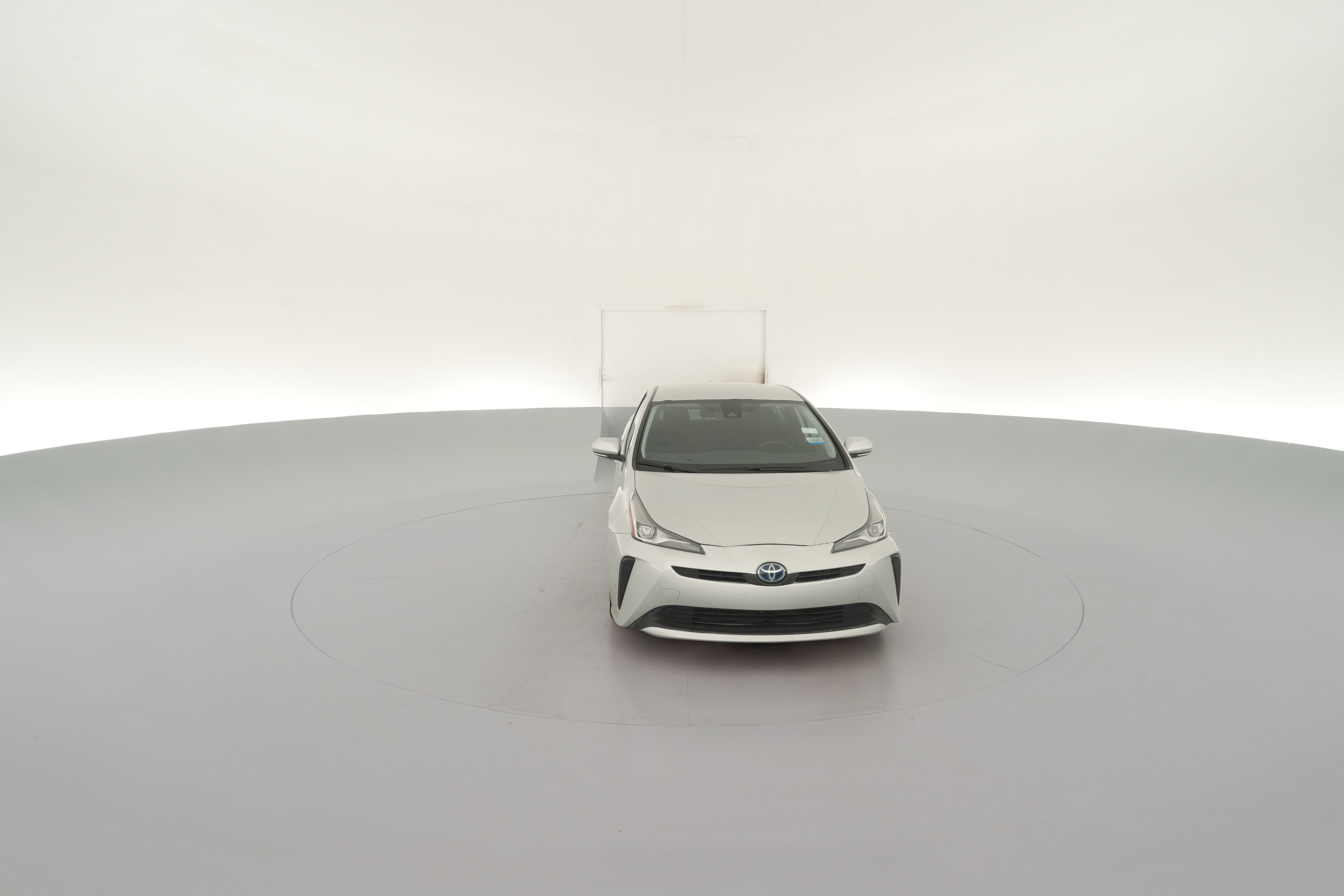 2022 Toyota Prius L Eco - Photo 19
