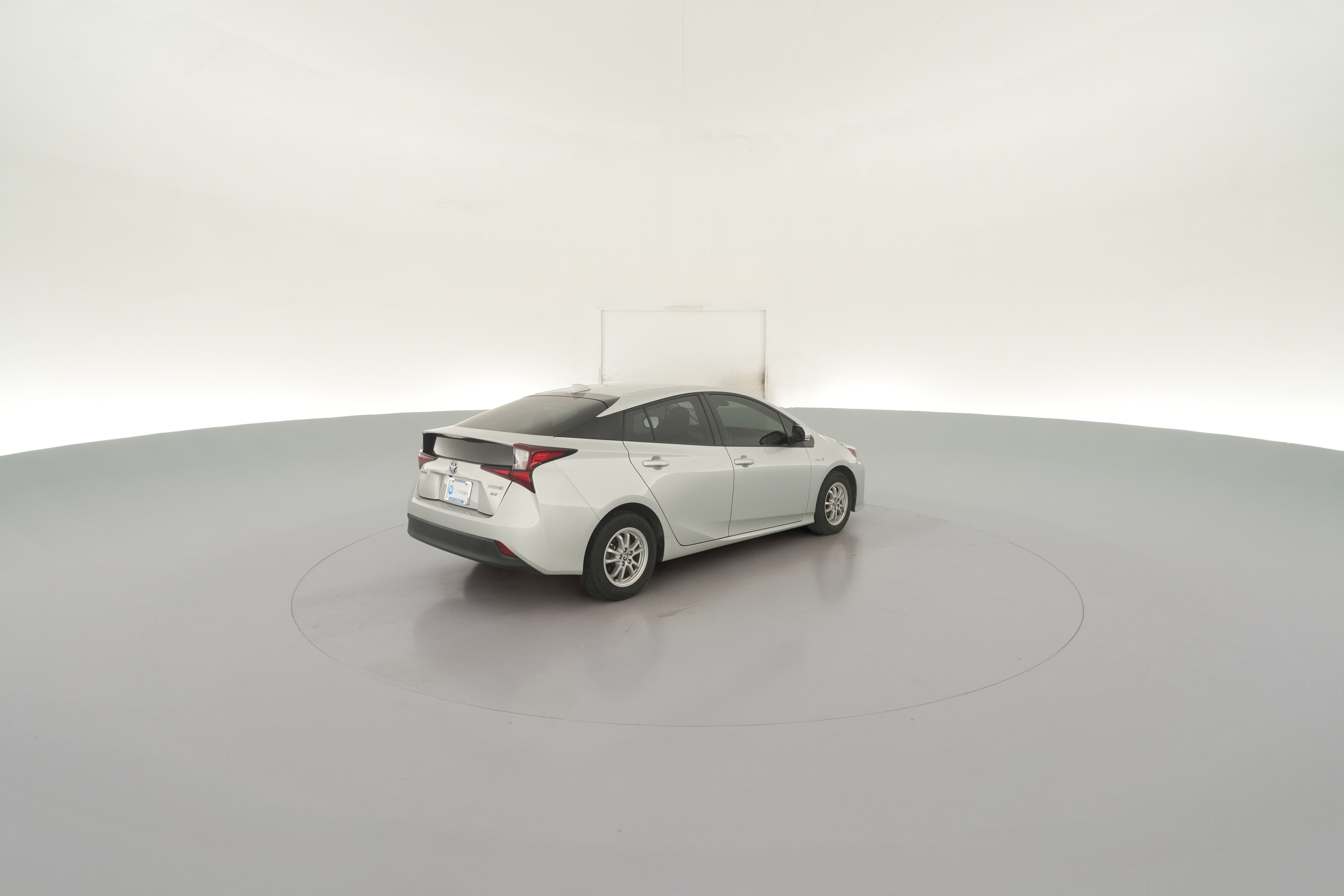 2022 Toyota Prius L Eco - Photo 29