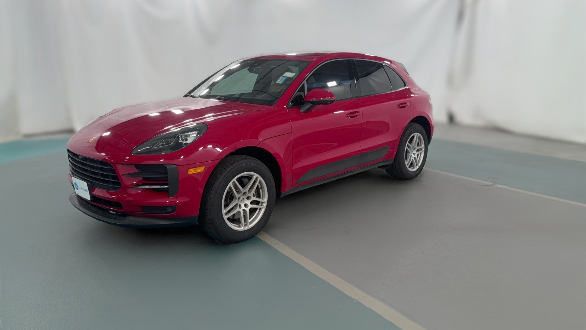 2021 Porsche Macan vehicle photo